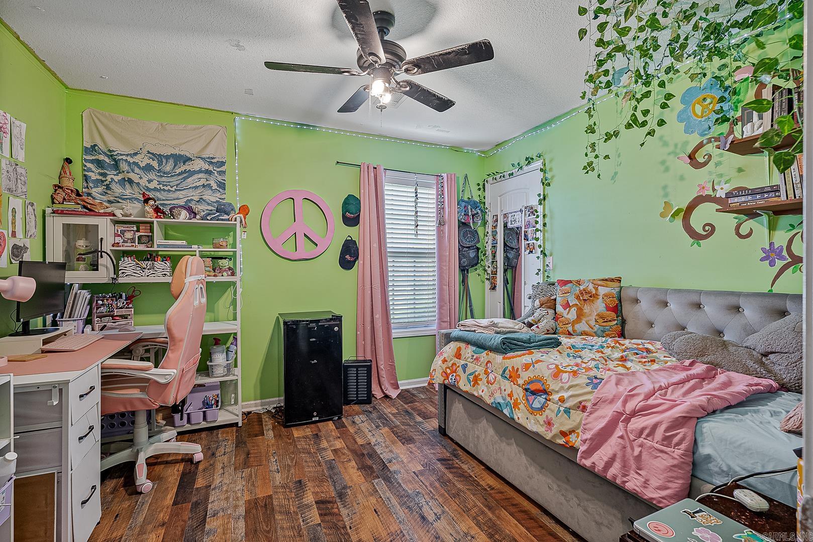 CARRIAGE HILL - Residential