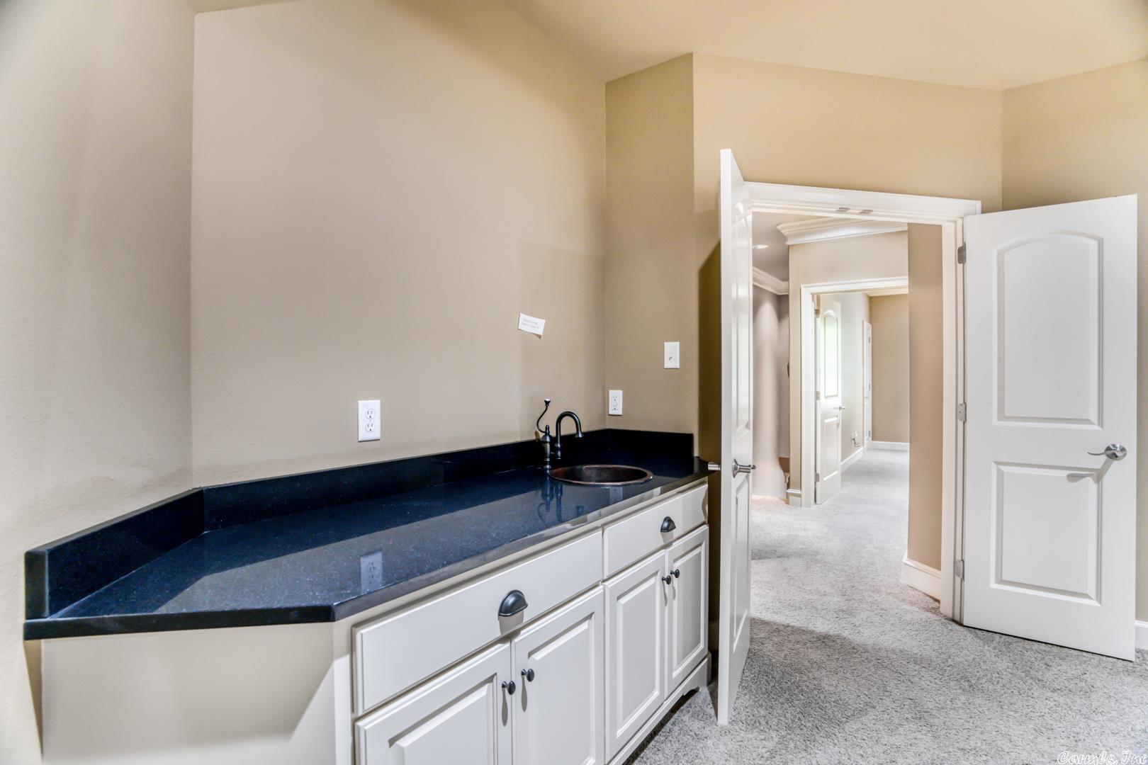 CHENAL DOWNS - Residential