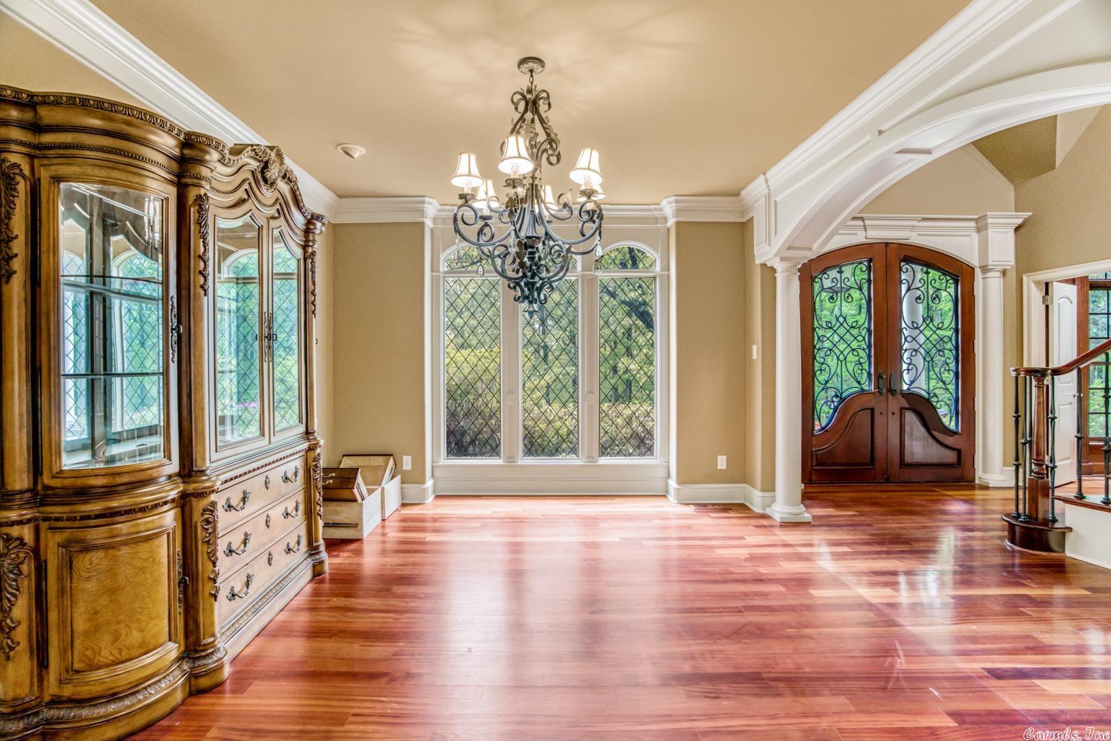 CHENAL DOWNS - Residential