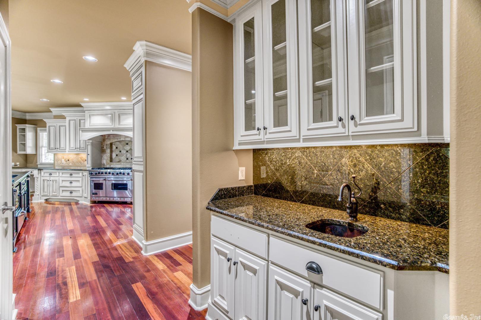 CHENAL DOWNS - Residential