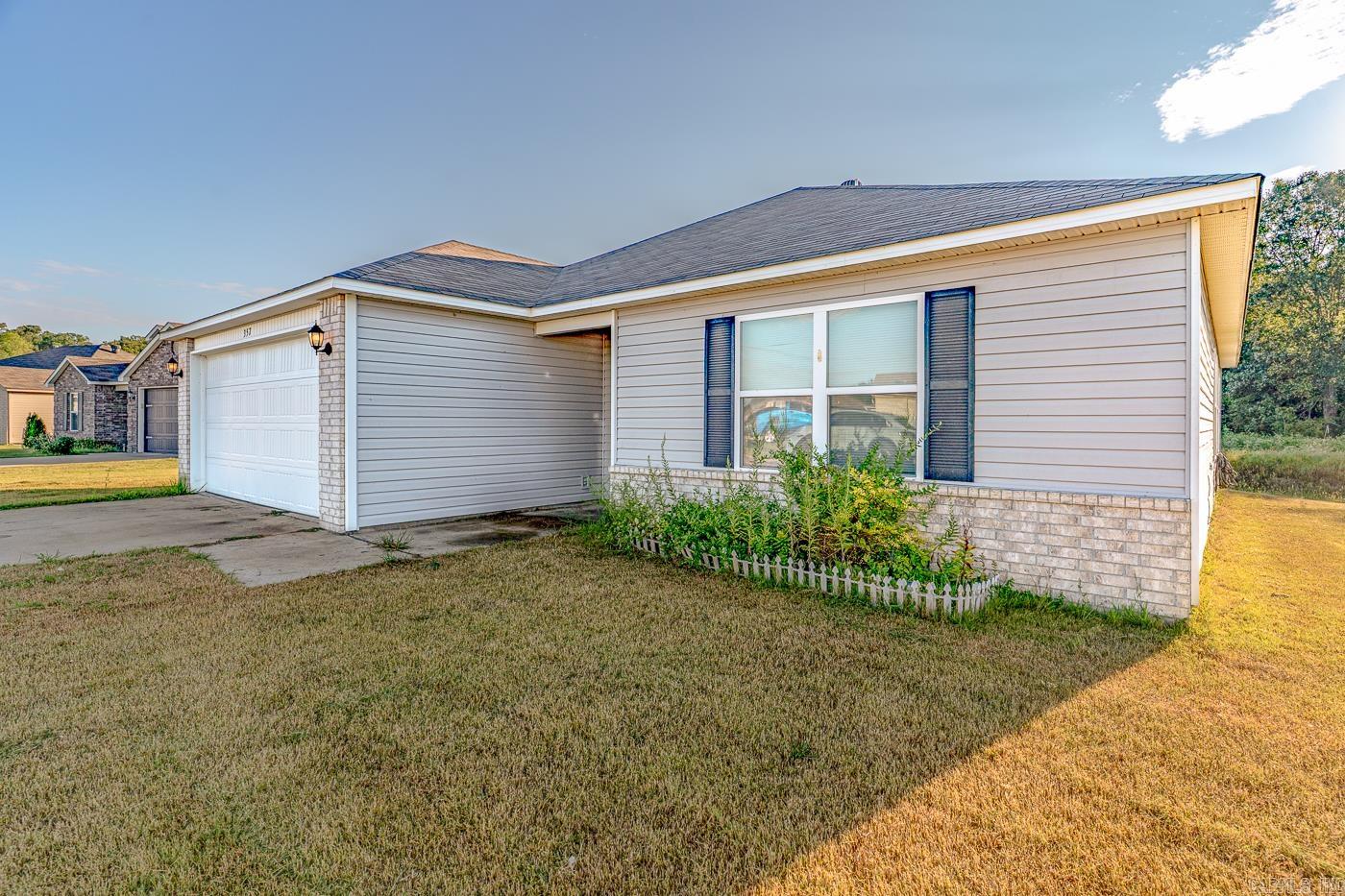 BROOKLAND HILLS - Residential