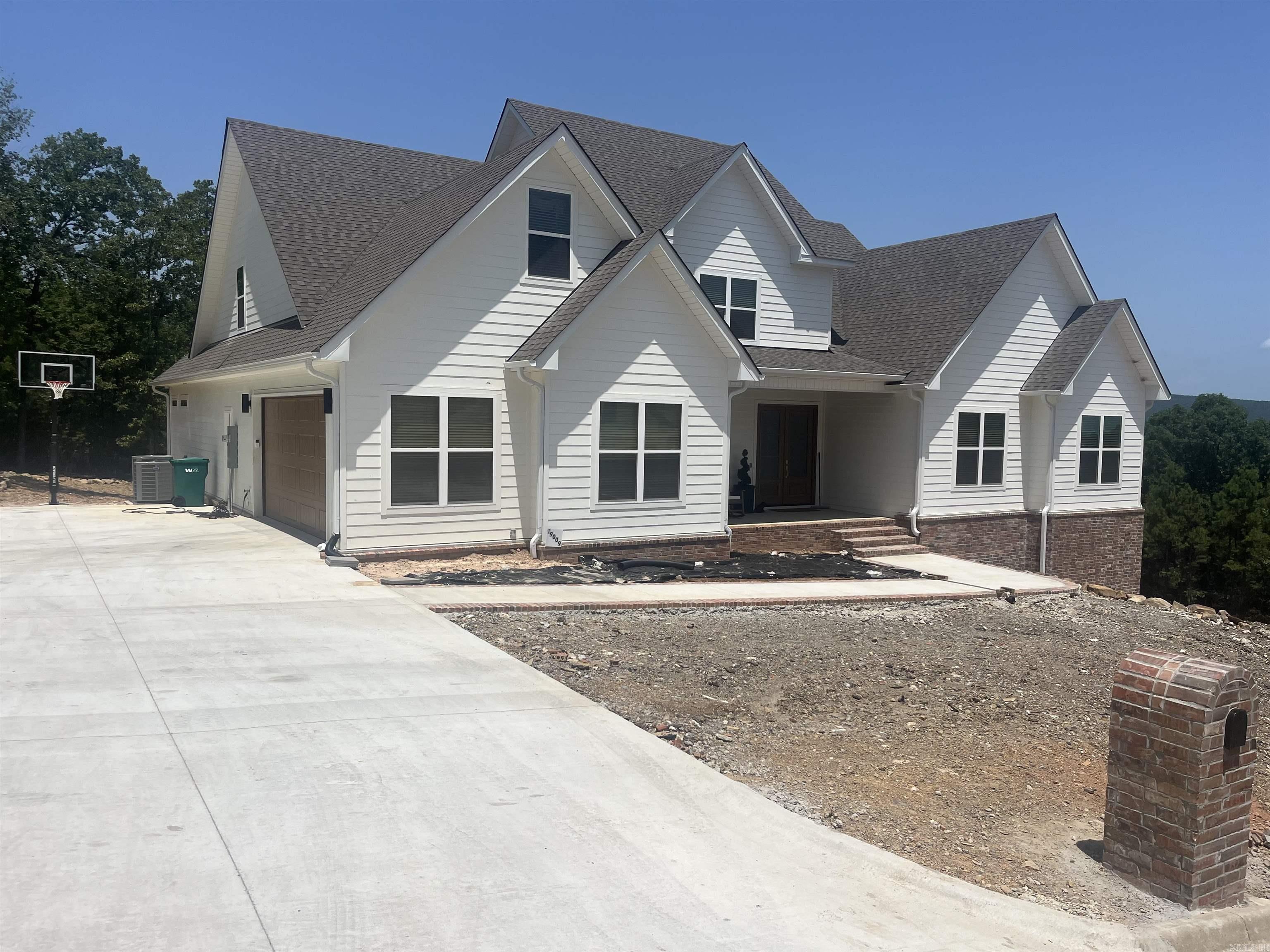 WATERVIEW ESTATES - Residential