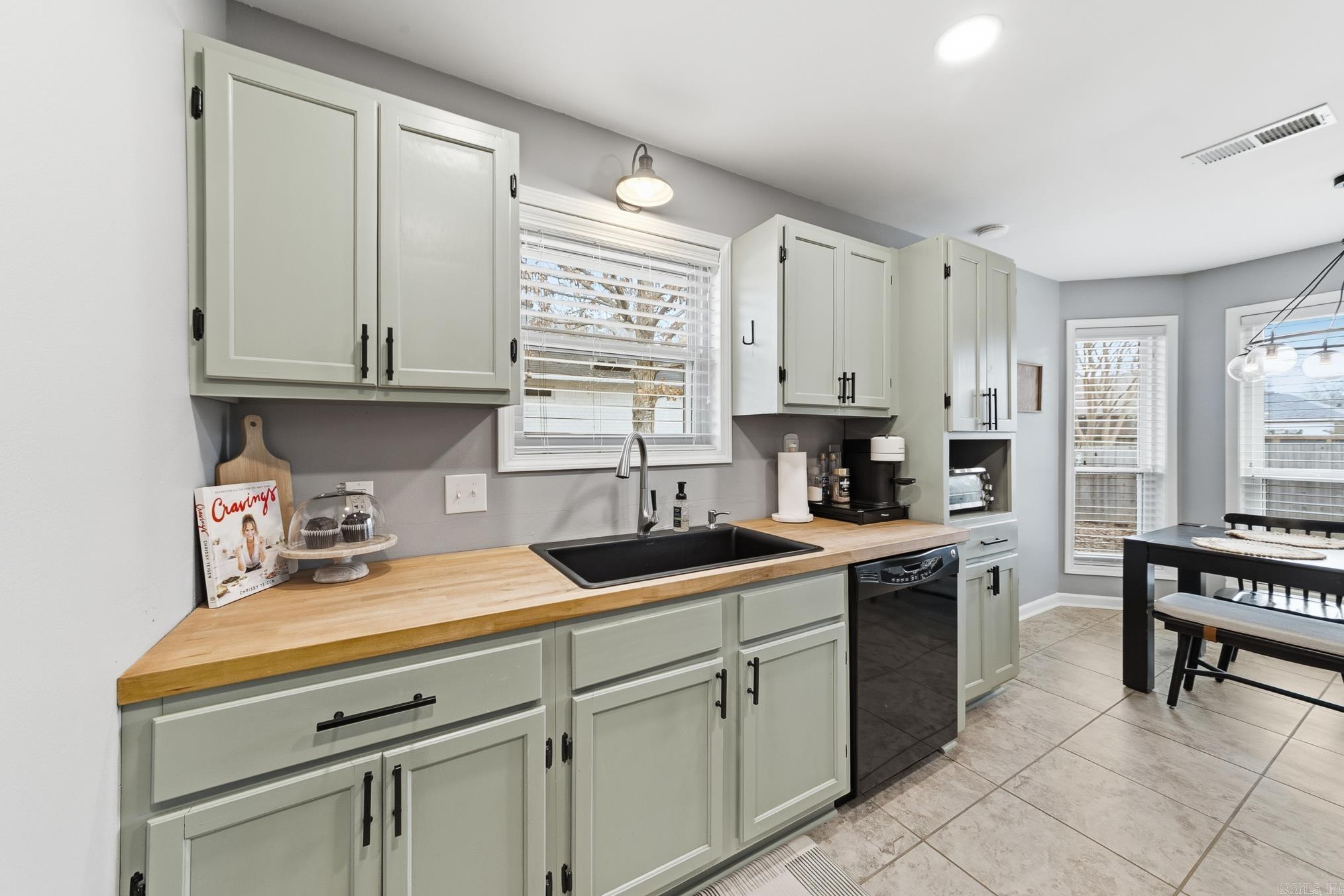 RAINWOOD - Residential