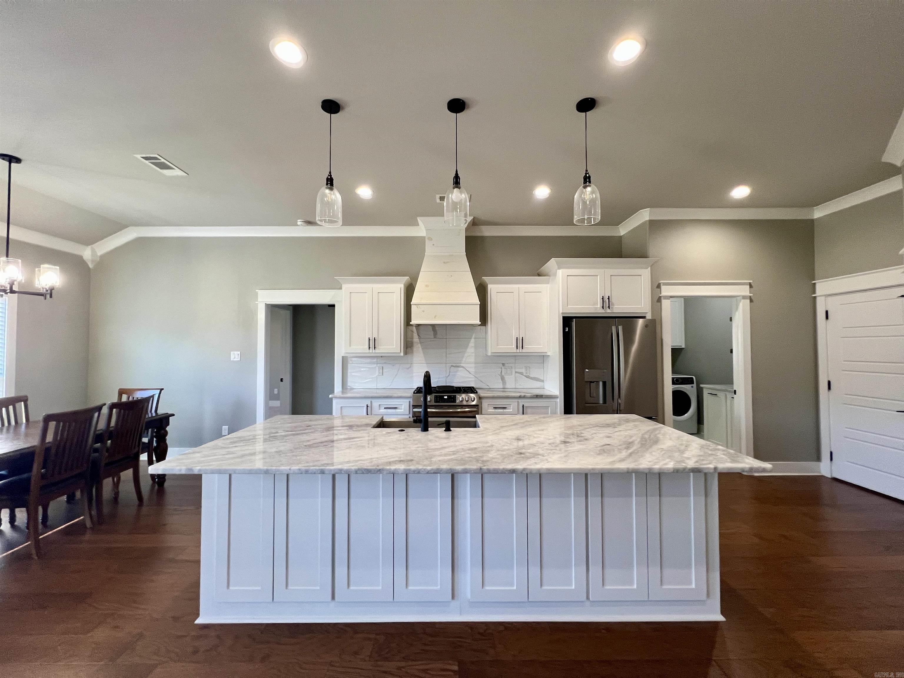 MILLERS GLENN - Residential Lease