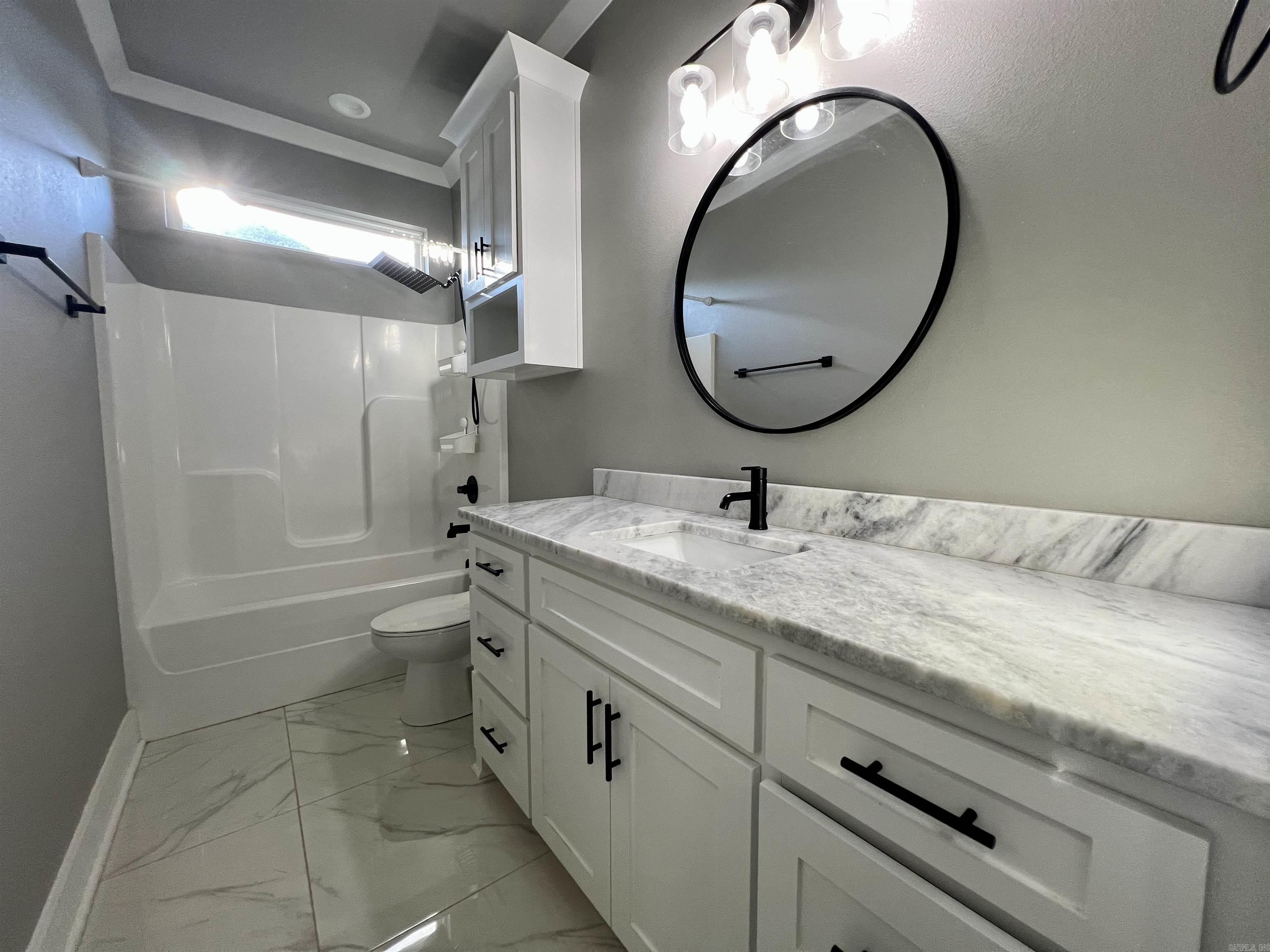 MILLERS GLENN - Residential Lease