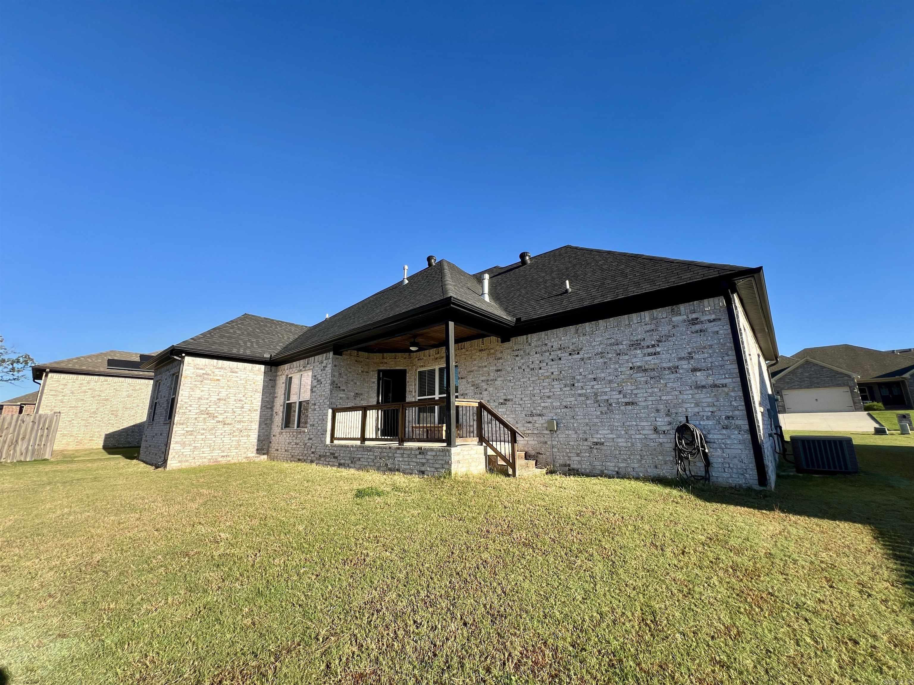 MILLERS GLENN - Residential Lease