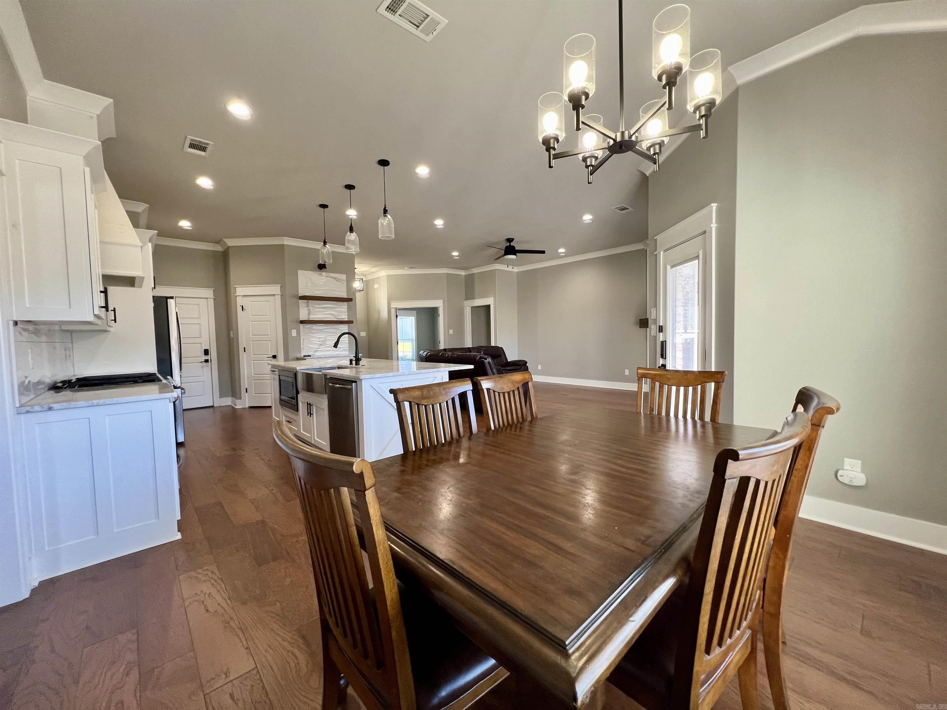 MILLERS GLENN - Residential Lease