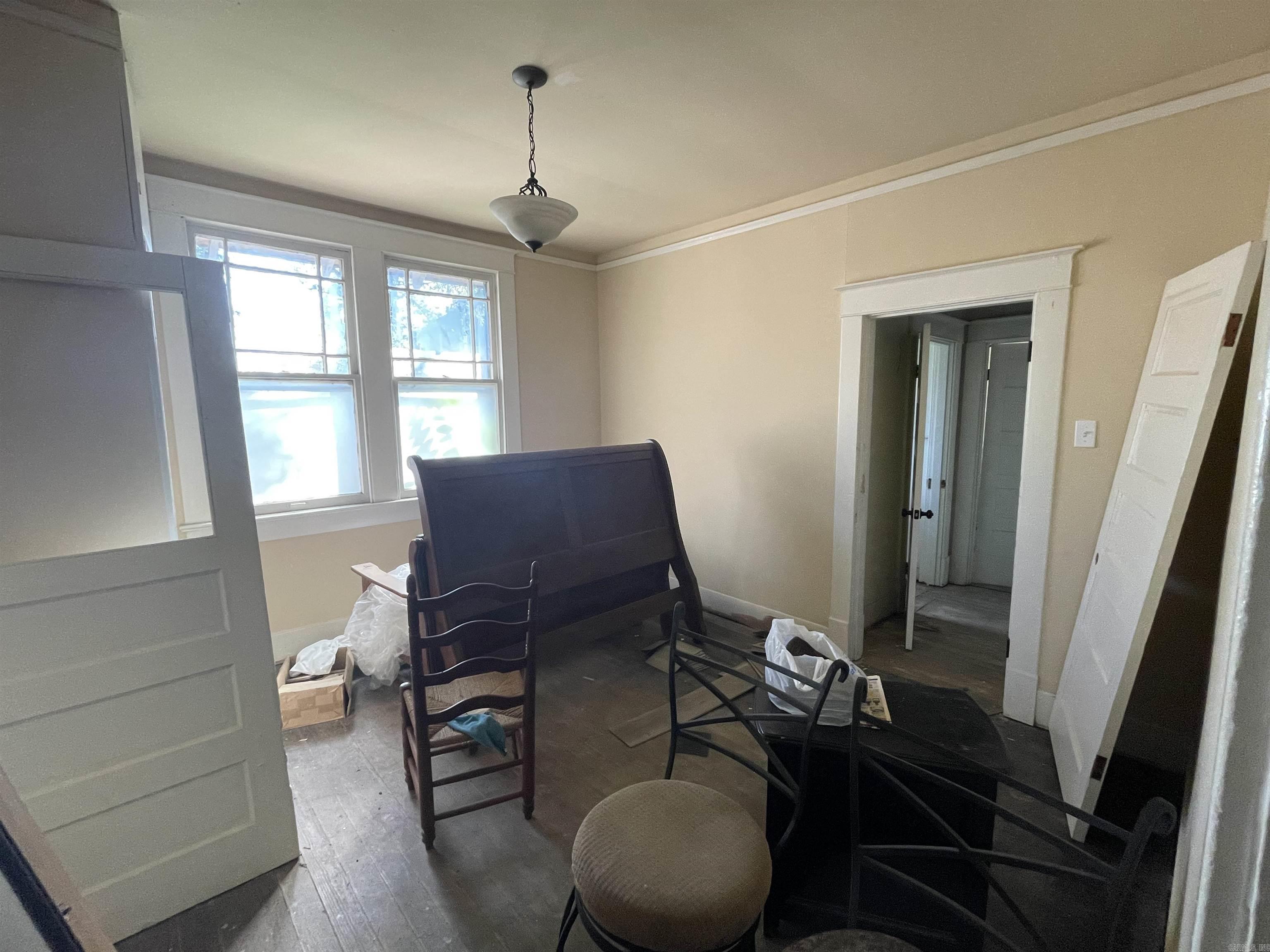 Jones & Worthen - Residential