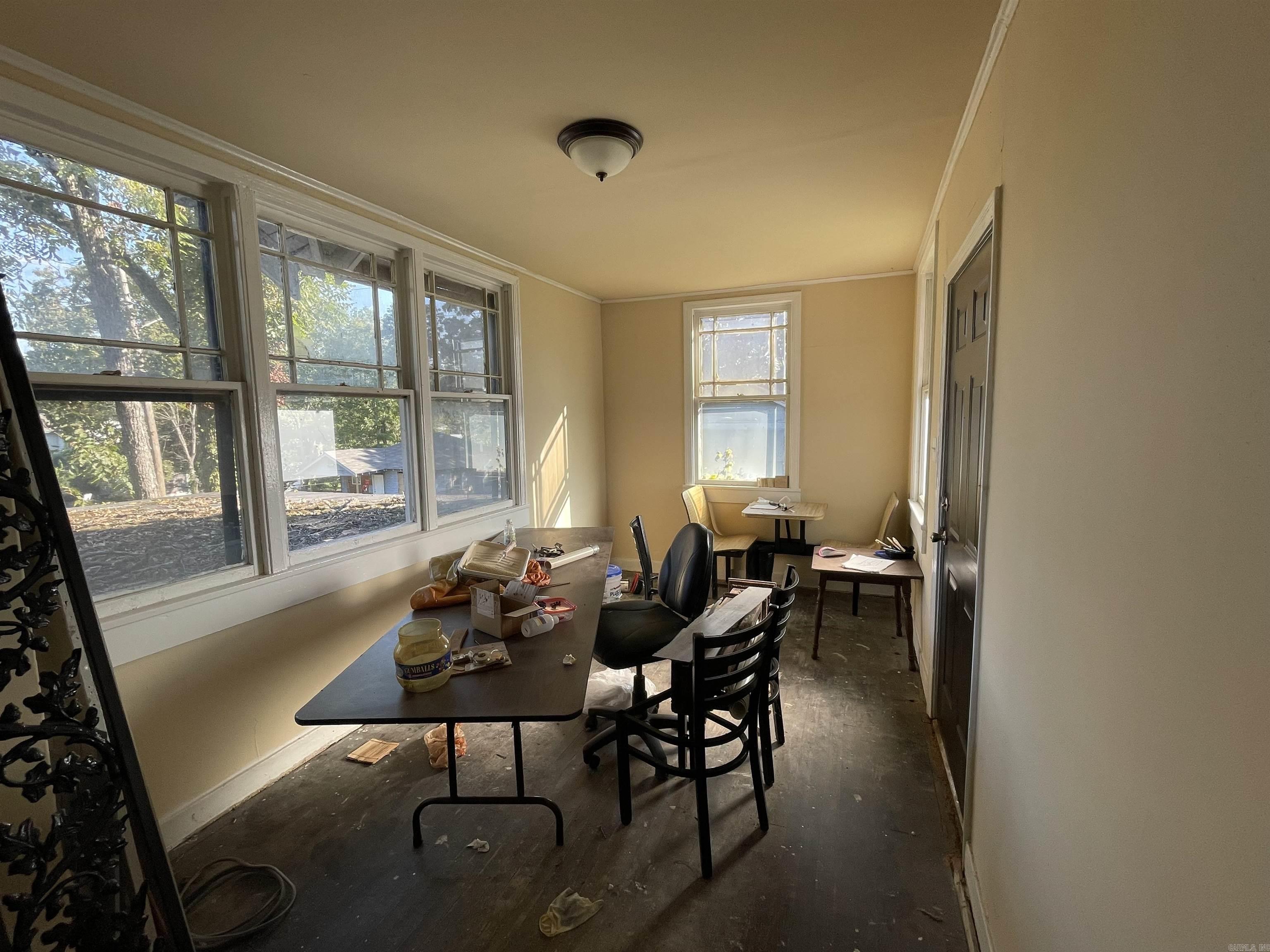 Jones & Worthen - Residential
