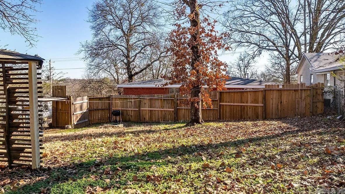 LONGVIEW - Residential