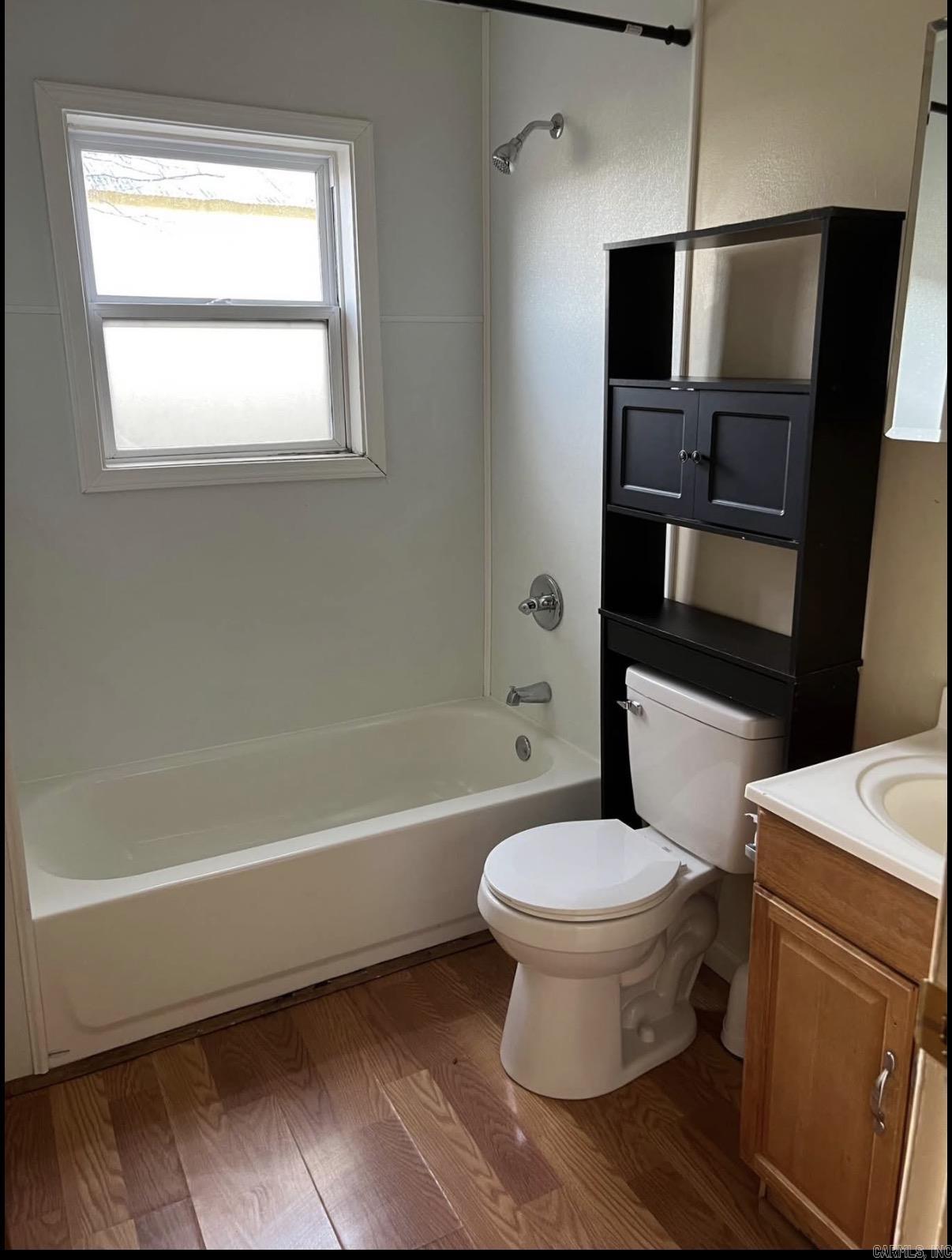 nil - Residential Lease