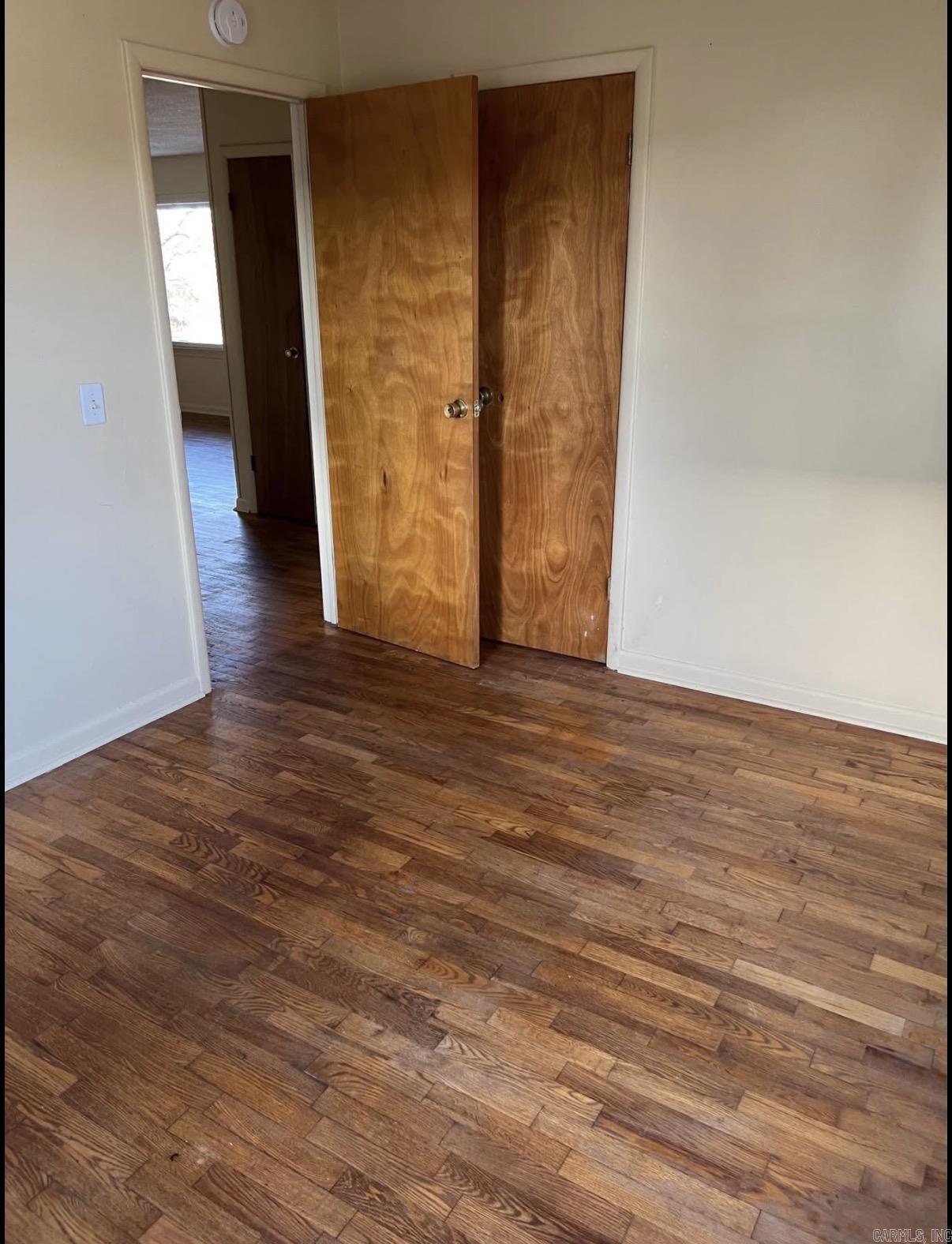 nil - Residential Lease