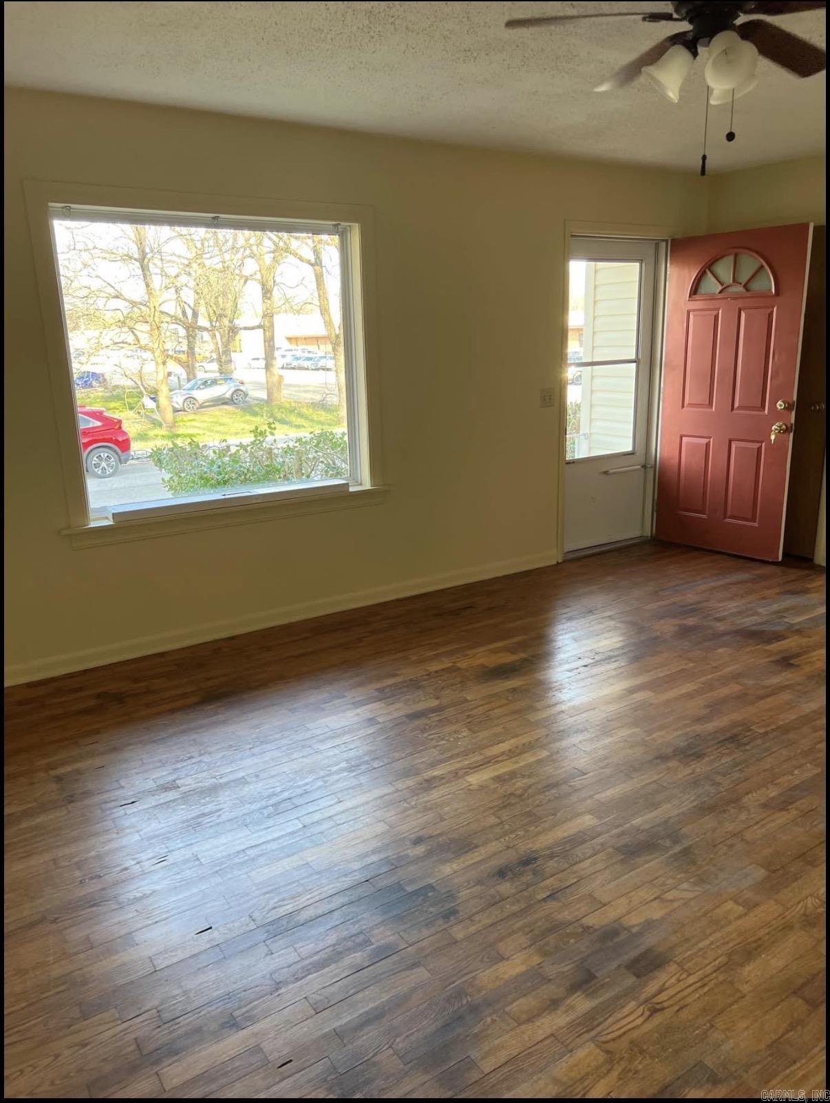 nil - Residential Lease