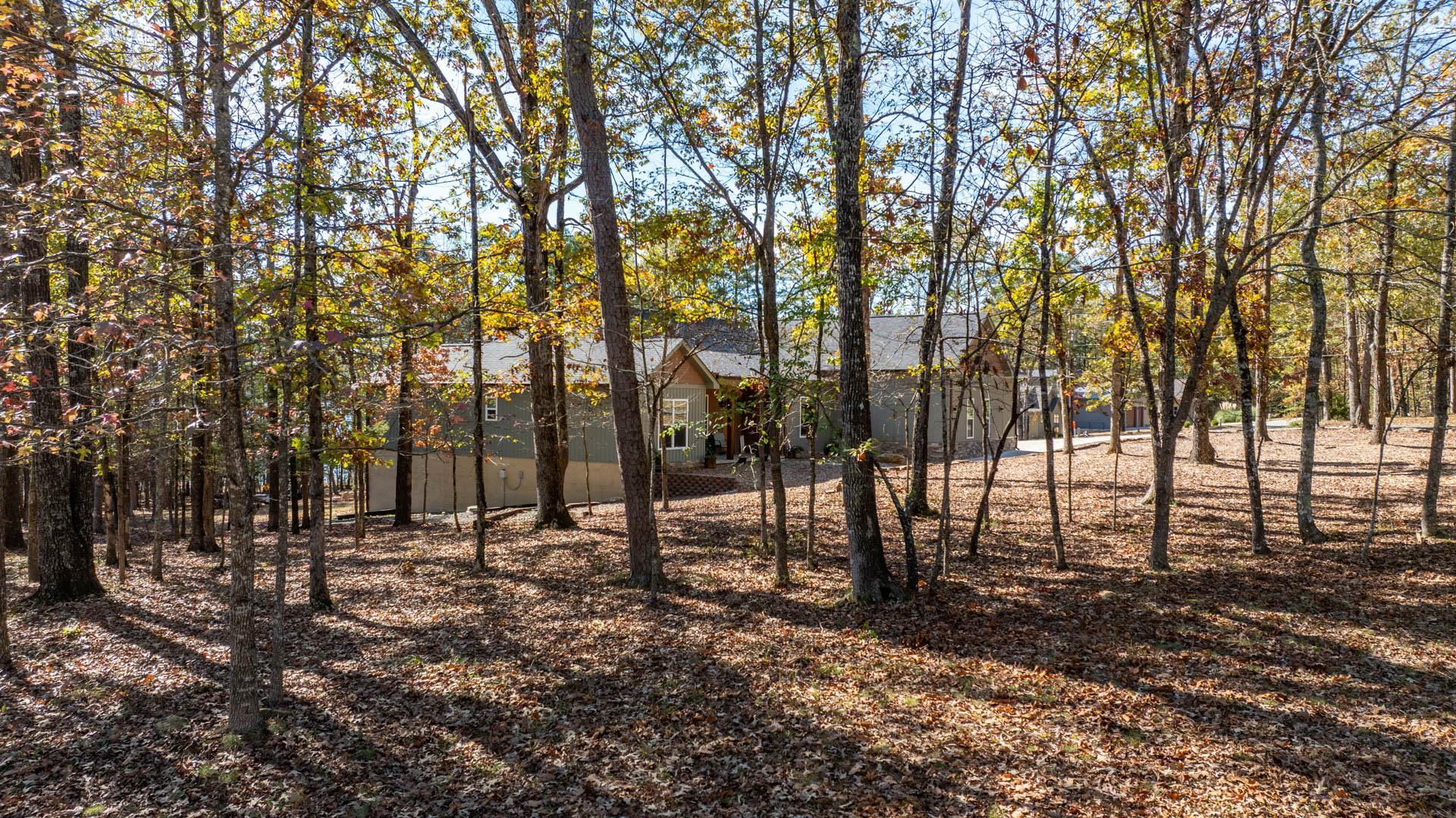 ENCHANTED PENINSULA - Residential