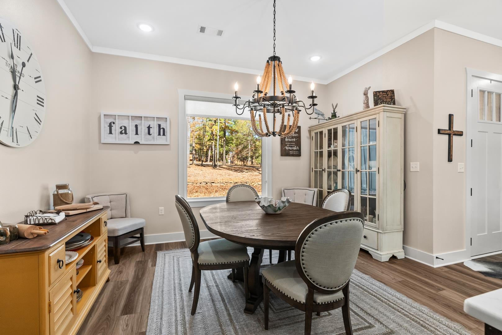 ENCHANTED PENINSULA - Residential