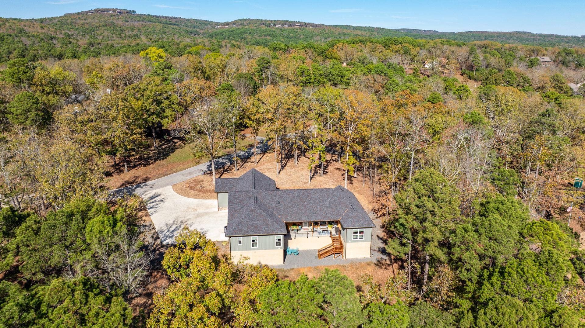 ENCHANTED PENINSULA - Residential