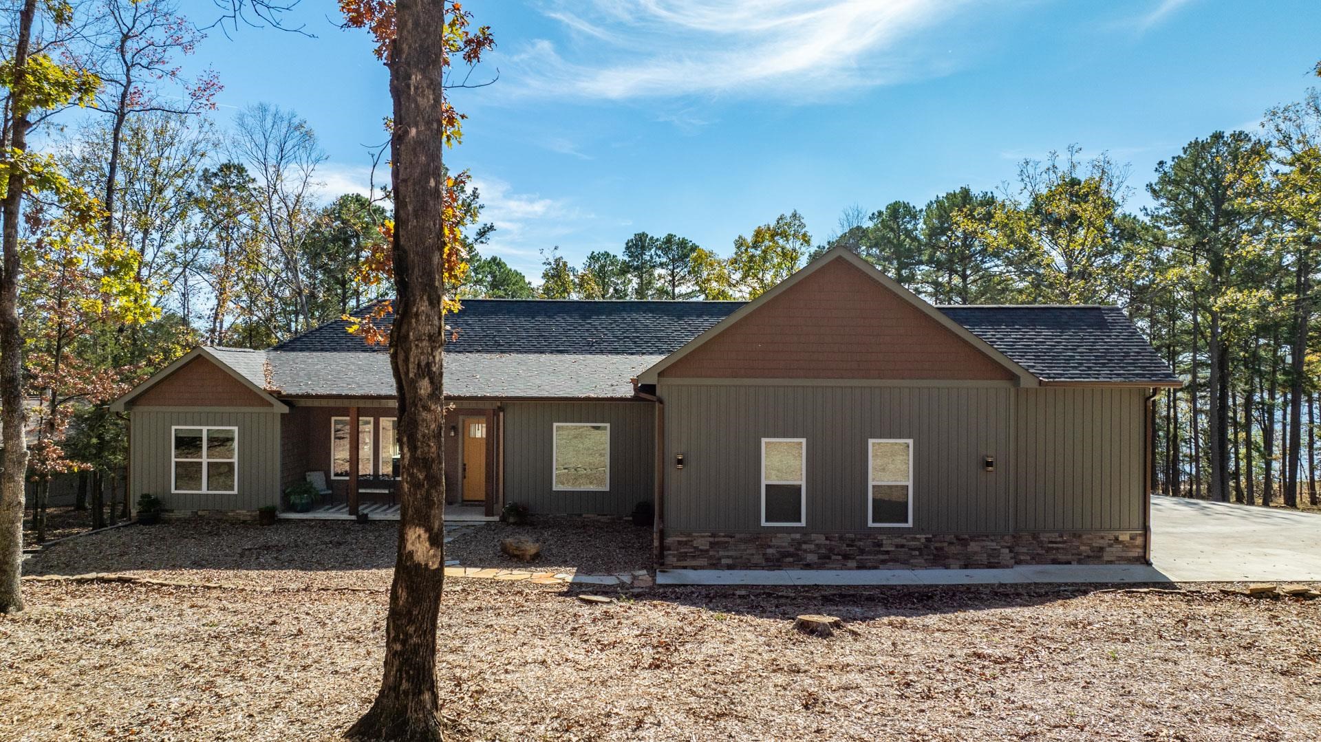 ENCHANTED PENINSULA - Residential