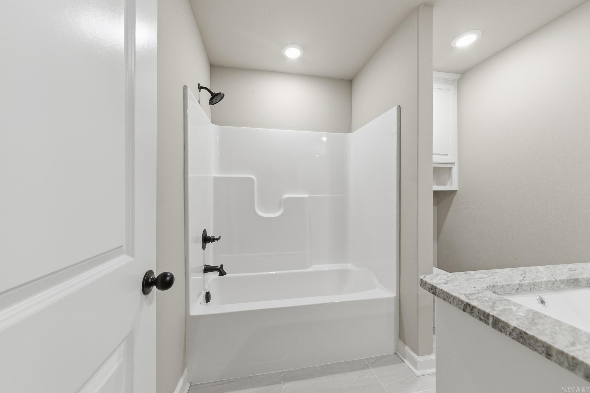 Guyot Phase IV - Residential