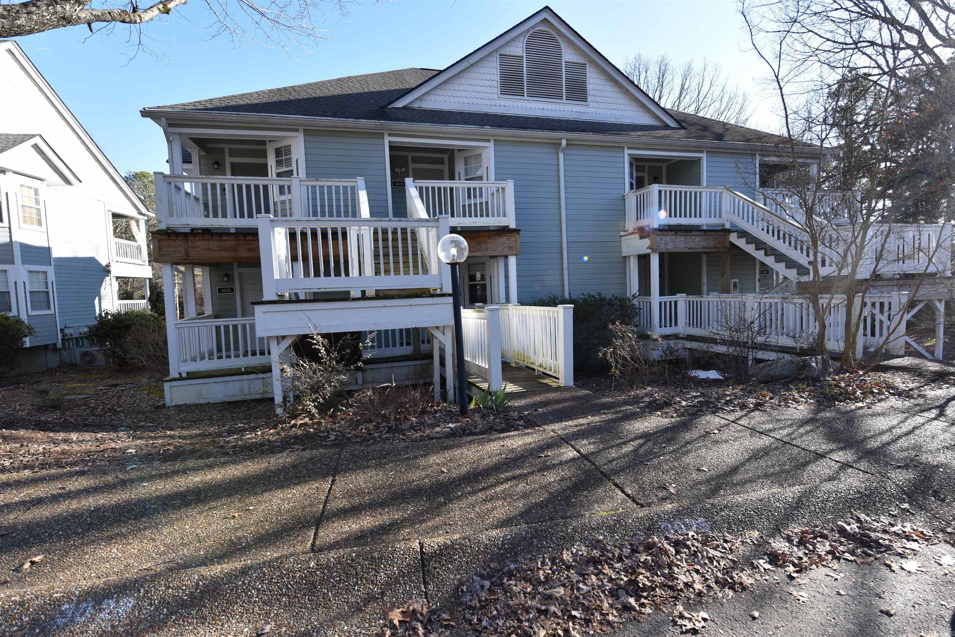 SUMMERHILL PLACE CONDOS - Residential