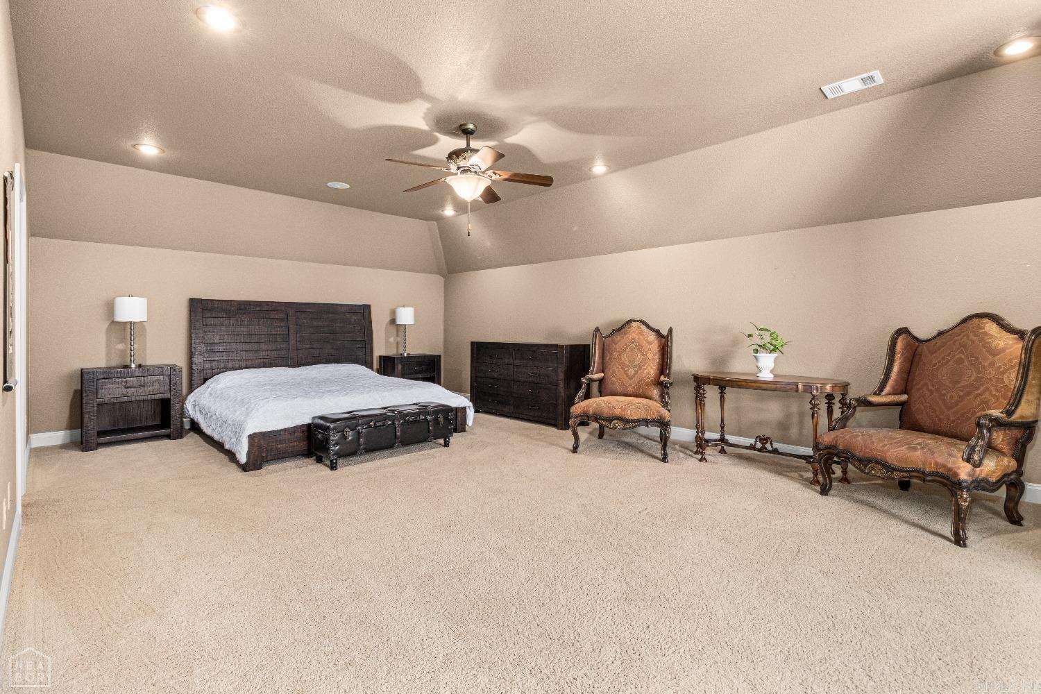 TERRA HILLS - Residential