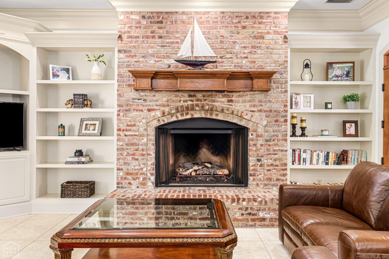 TERRA HILLS - Residential