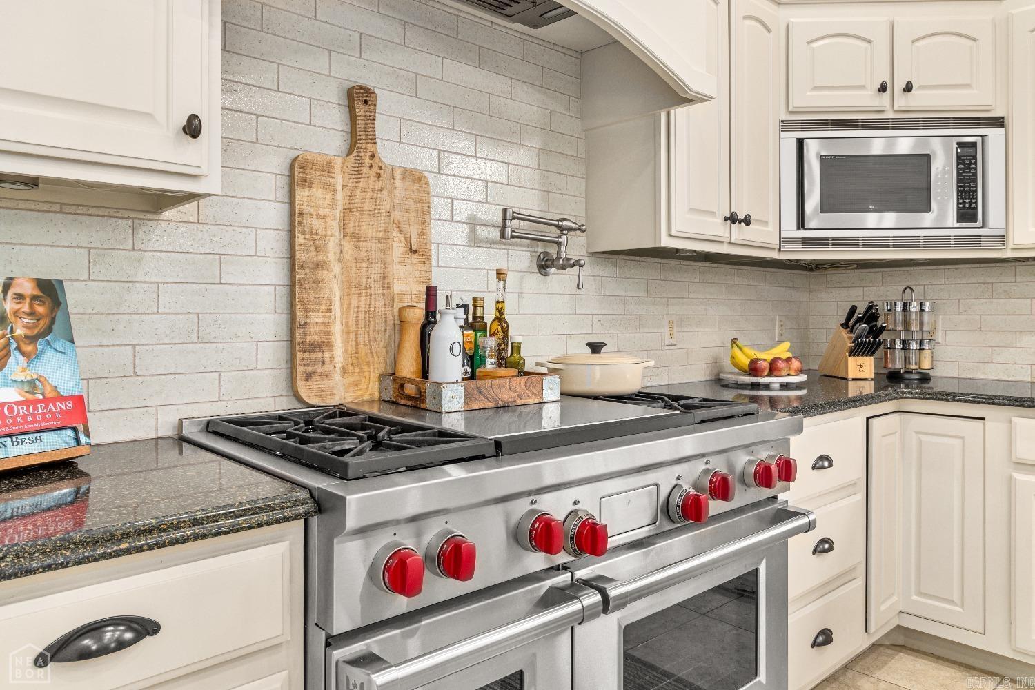 TERRA HILLS - Residential