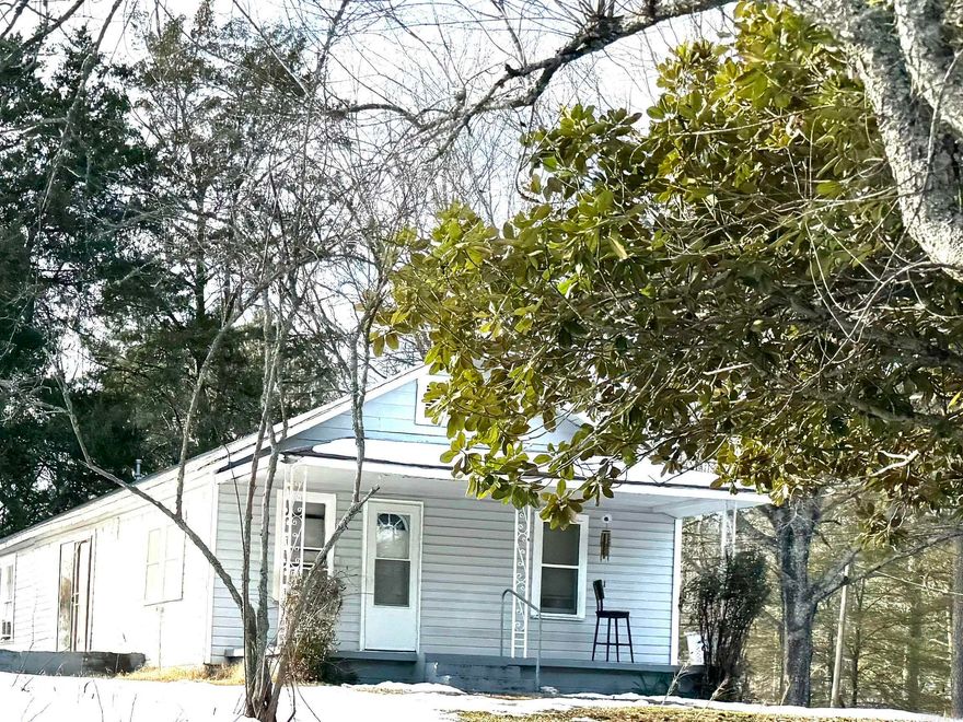 NICE 10 ACRE TRACT OF LAND WITH SMALL OLDER HOME NEEDS WORK IT IS A FIXURE UPPER! GREAT PLACE TO BUILD ANEW HOME OR SEVERAL HOMES! CLOSE TO THE DOLLAR STORE AND PEARCY CHURCH.   THERE IS ALSO AN ACRE RIGHT ON THE CORNER OF PEARCY AND 70 WEST ADJOINED TO THIS PROPERTYAN AWESOME OPPORTUNITY TO LIVE IN THE HOME AND HAVE A BUSINESS VISABLE TO THE PUBLIC ON 70 WEST! BOTHPROPERTIES ARE THE SAME OWNERS! HURRY TO SEE THIS GRAND OPPORTUNITY AND MANY POSSIBILITIES! THISPROPERTY IS SOLD AS IS , NO REPAIRS, NO DISCLOSURES, SELLER NEVER SEEN PROPERTY AND LIVES OUT OF STATE. AGENT REMARKS-Pretty much a tear down lots of work needed for home value in the land!