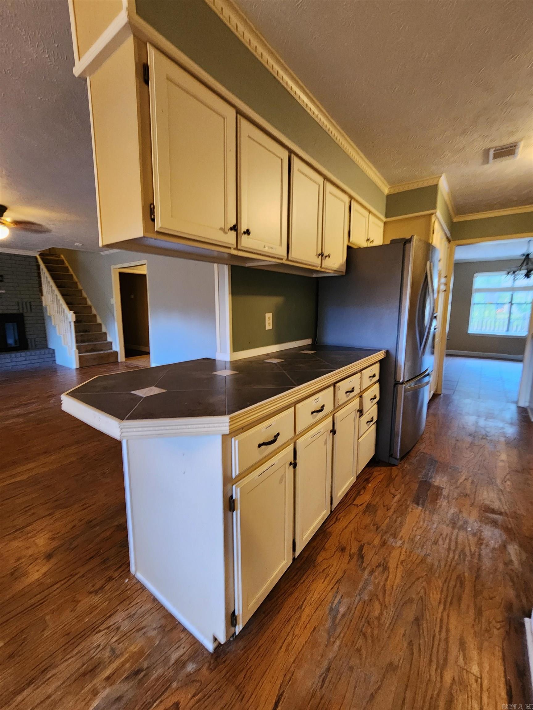 CREEKWOOD - Residential