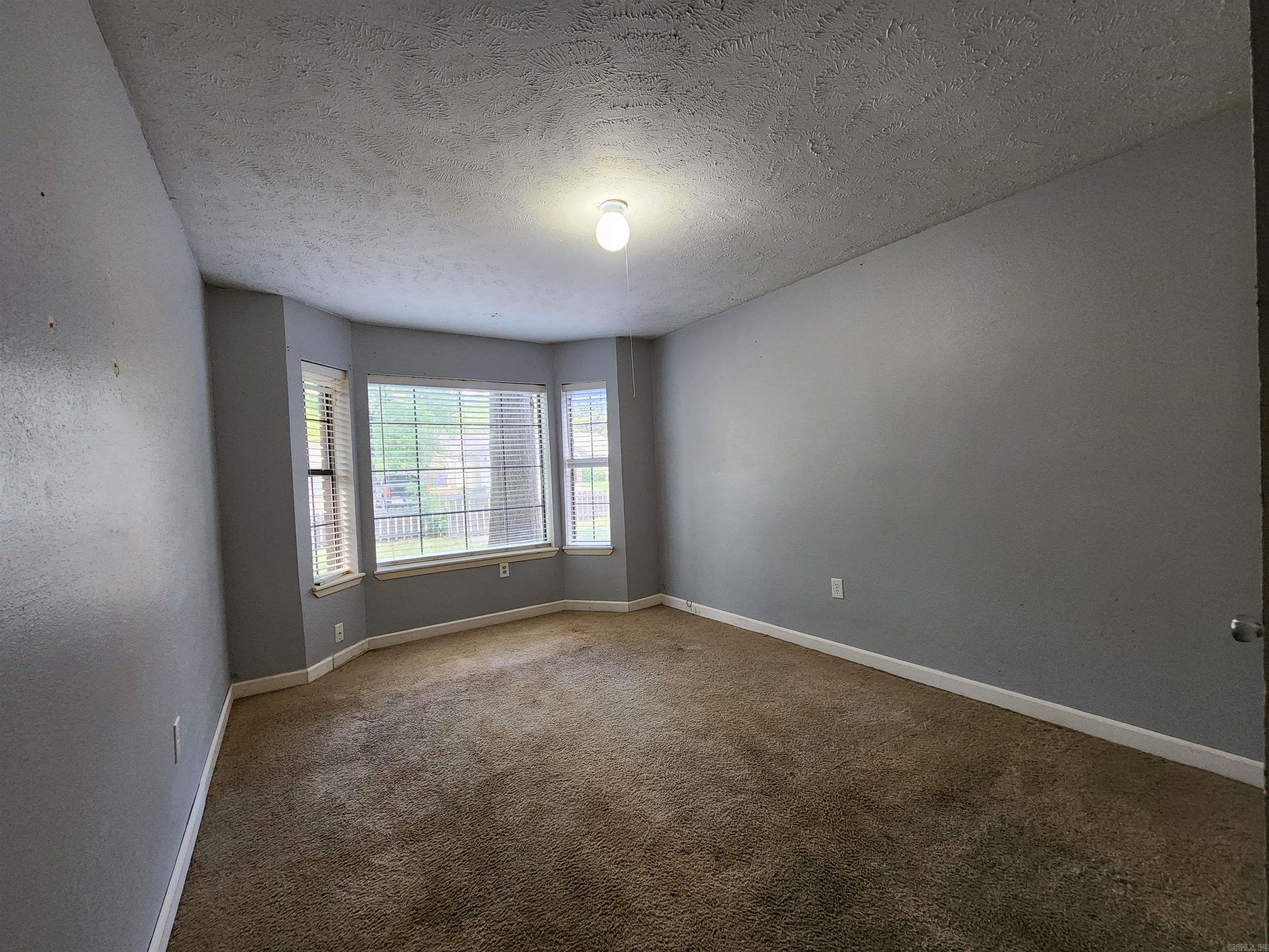 CREEKWOOD - Residential