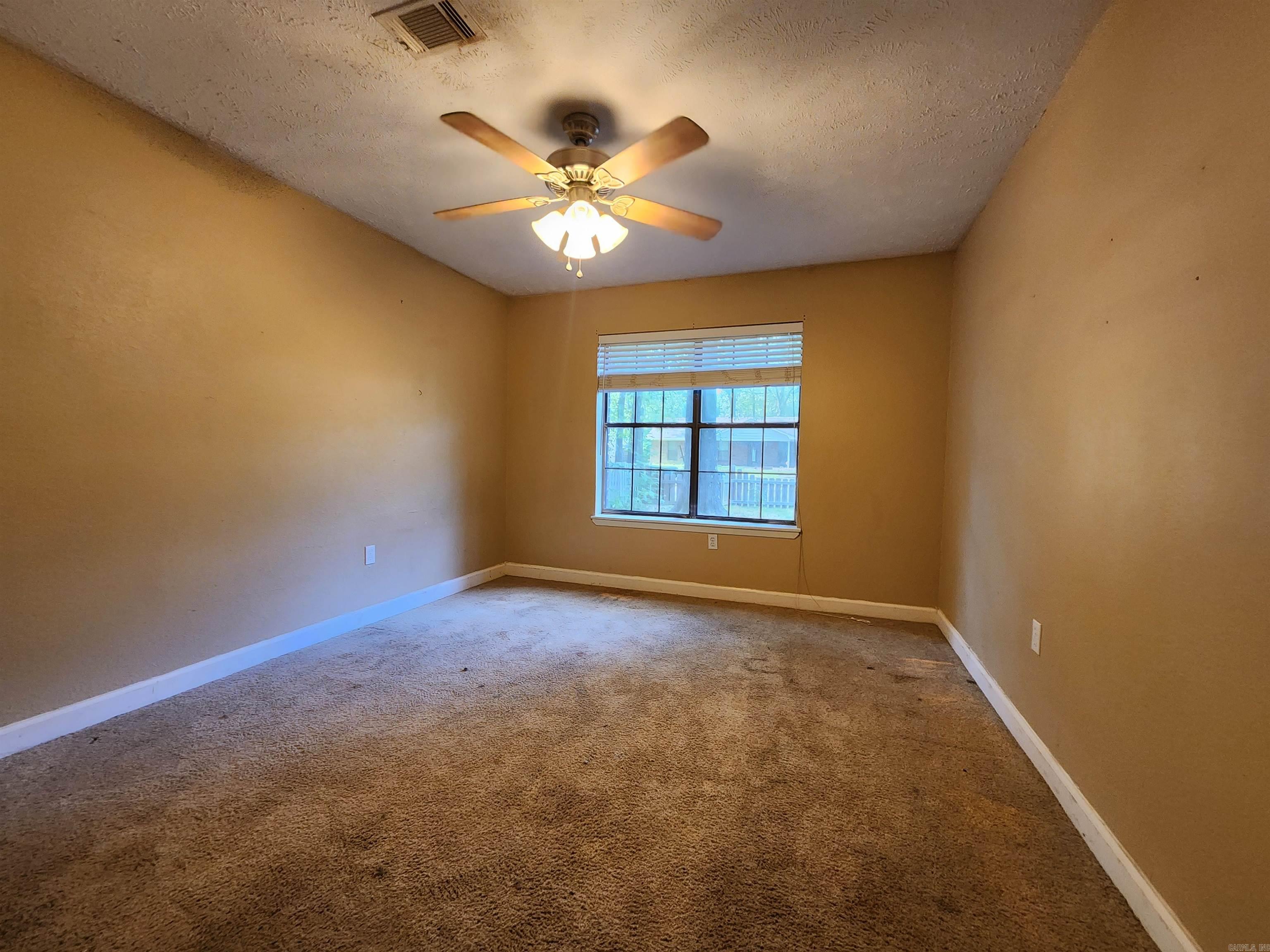 CREEKWOOD - Residential