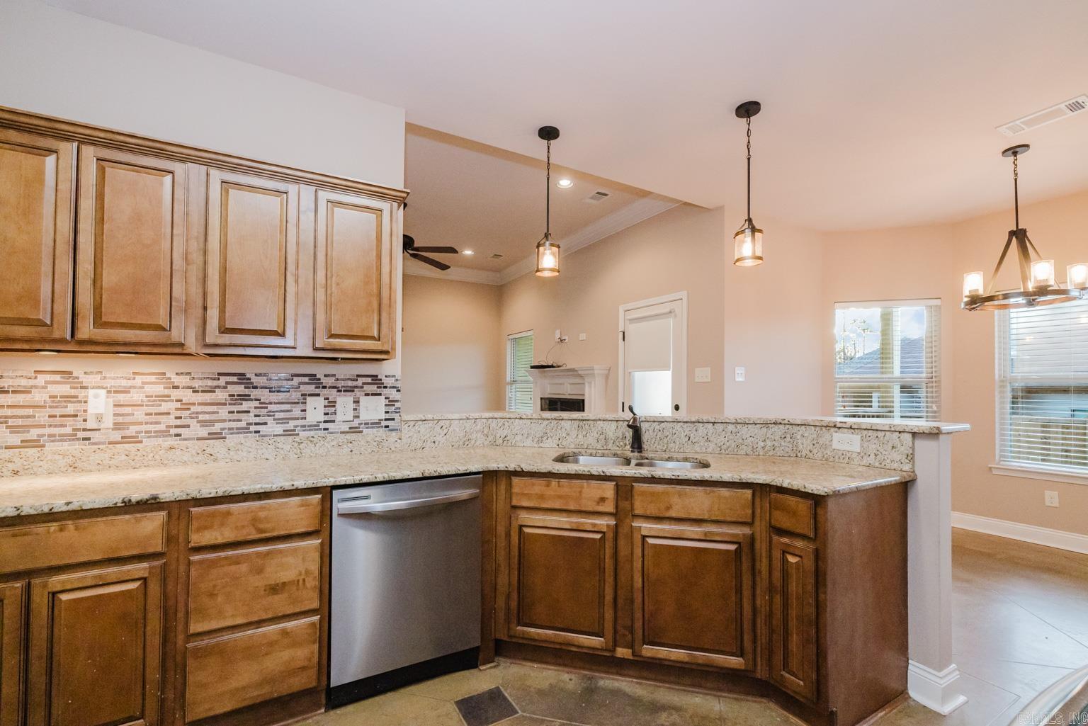 SPRINGHILL VILLAGE - Residential