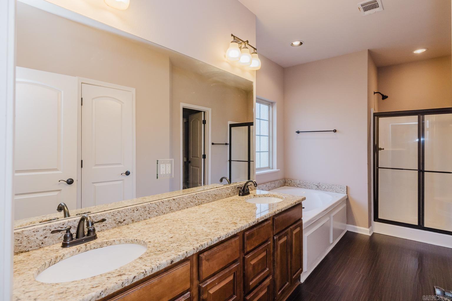 SPRINGHILL VILLAGE - Residential