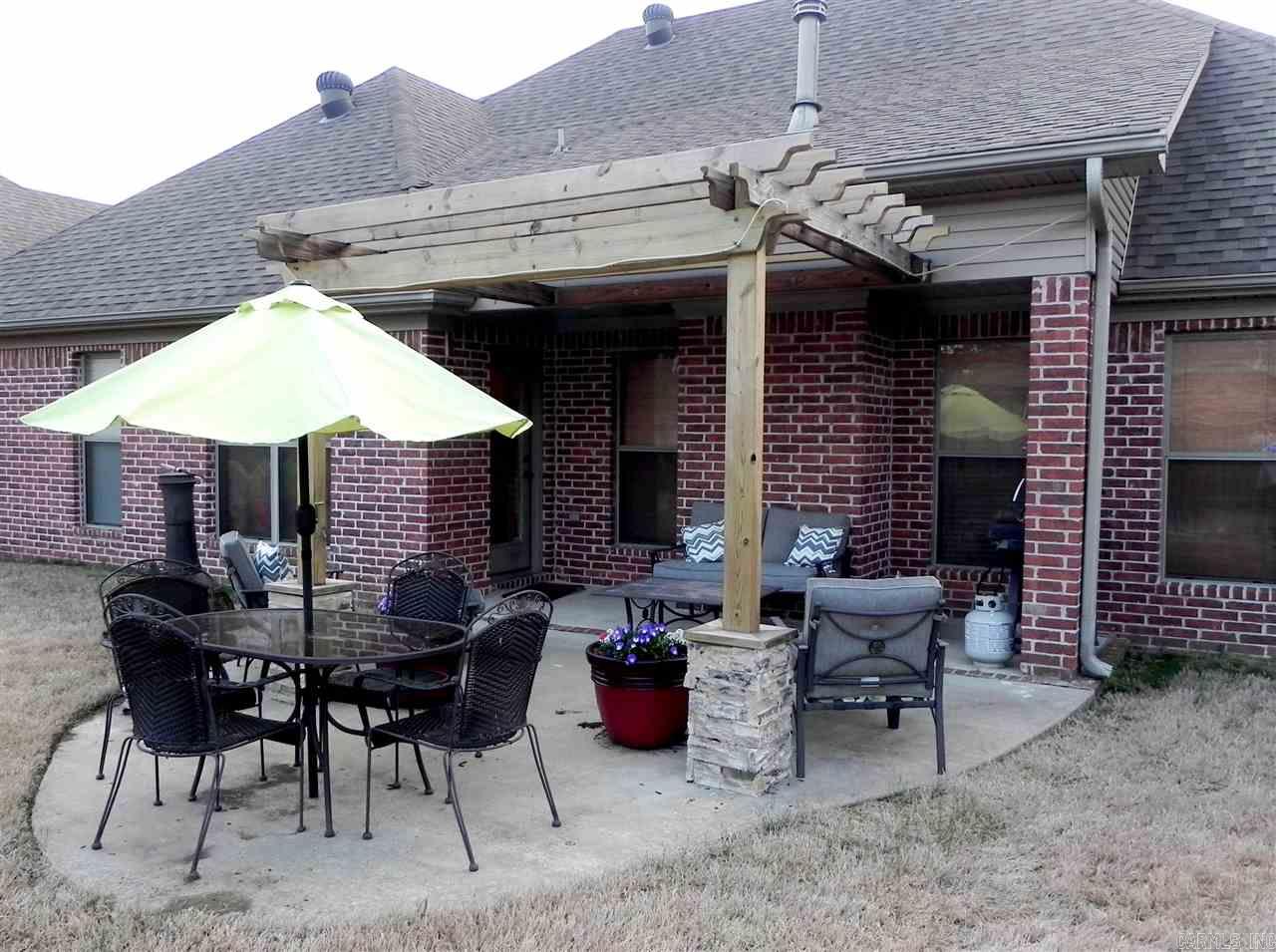 COUNTRY CLUB OF ARK THE - Residential