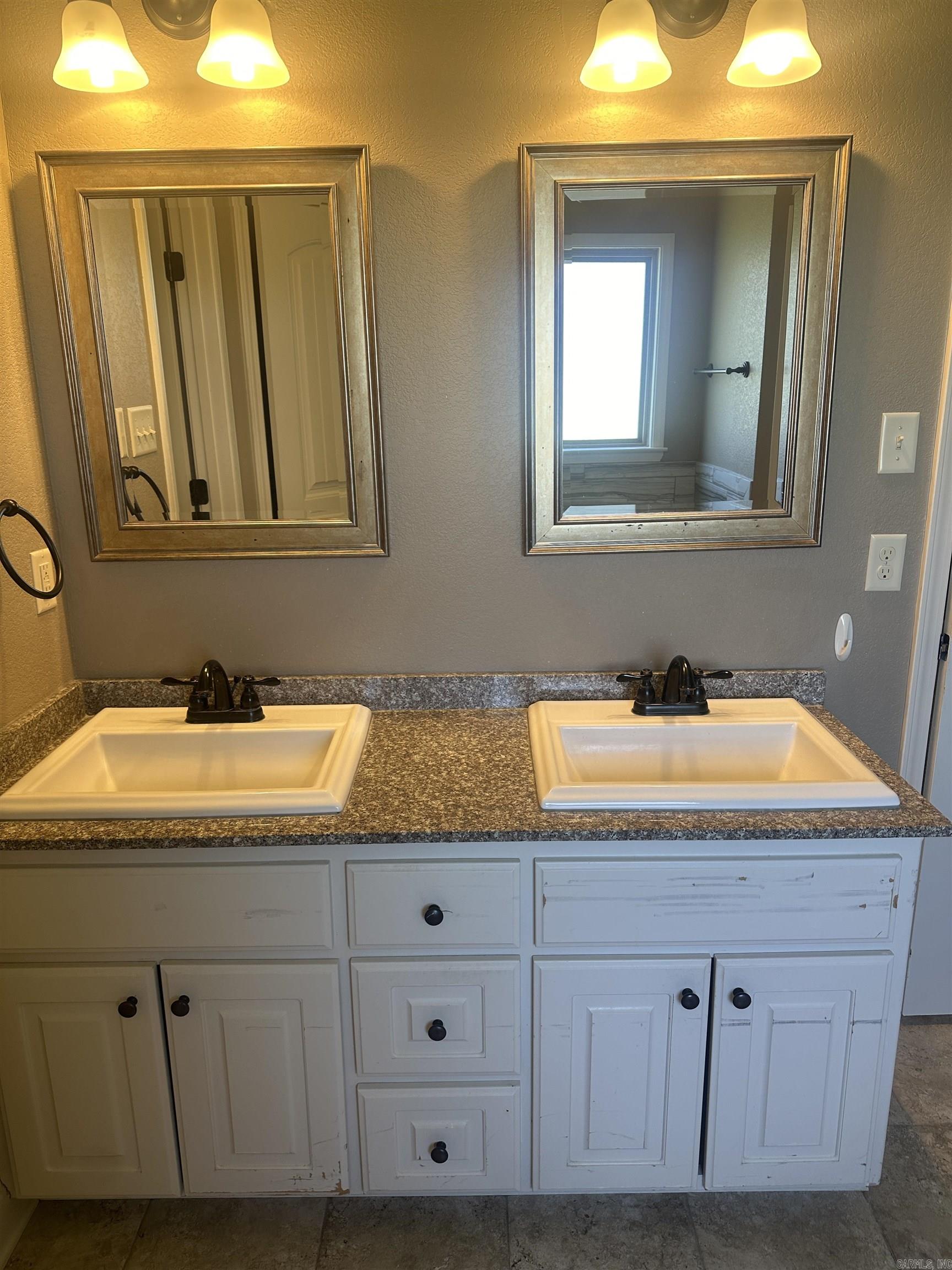 Bobwhite - Residential