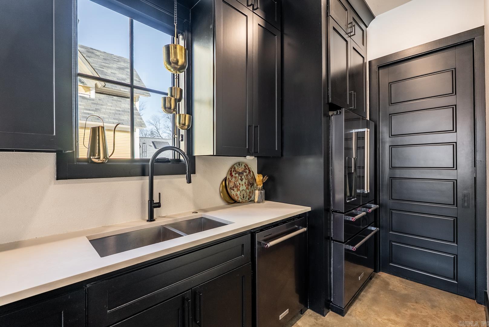 CITY OF LR L10 - Residential