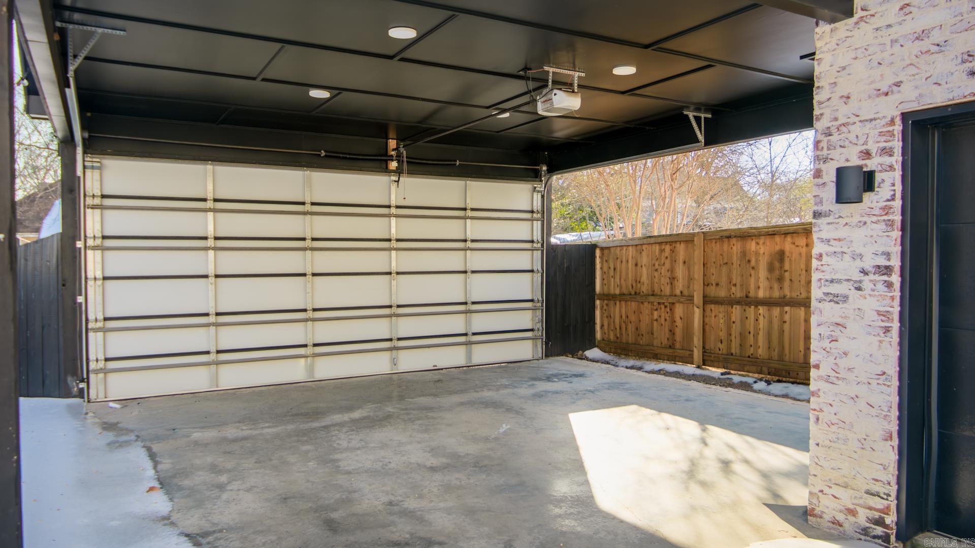 CITY OF LR L10 - Residential