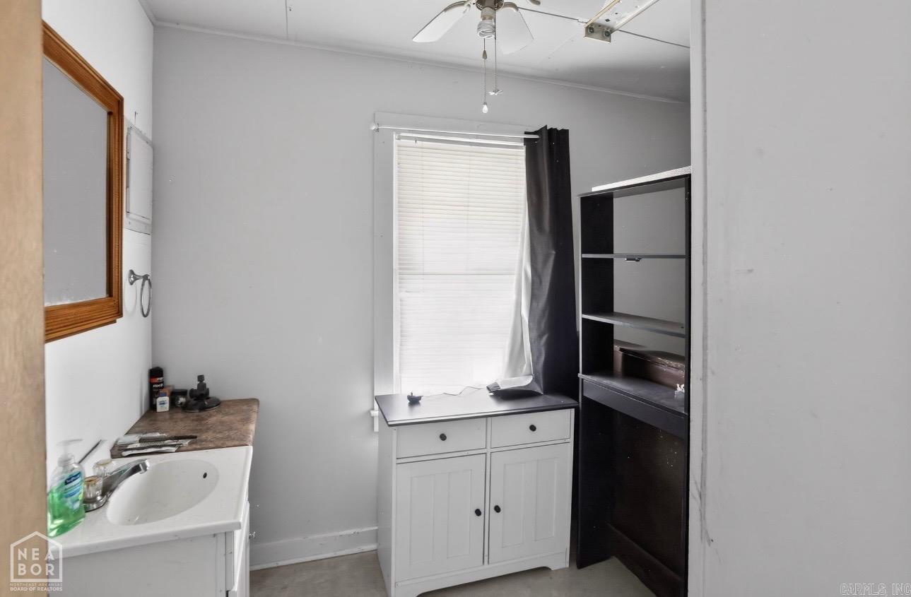 PHILLIPS - Residential