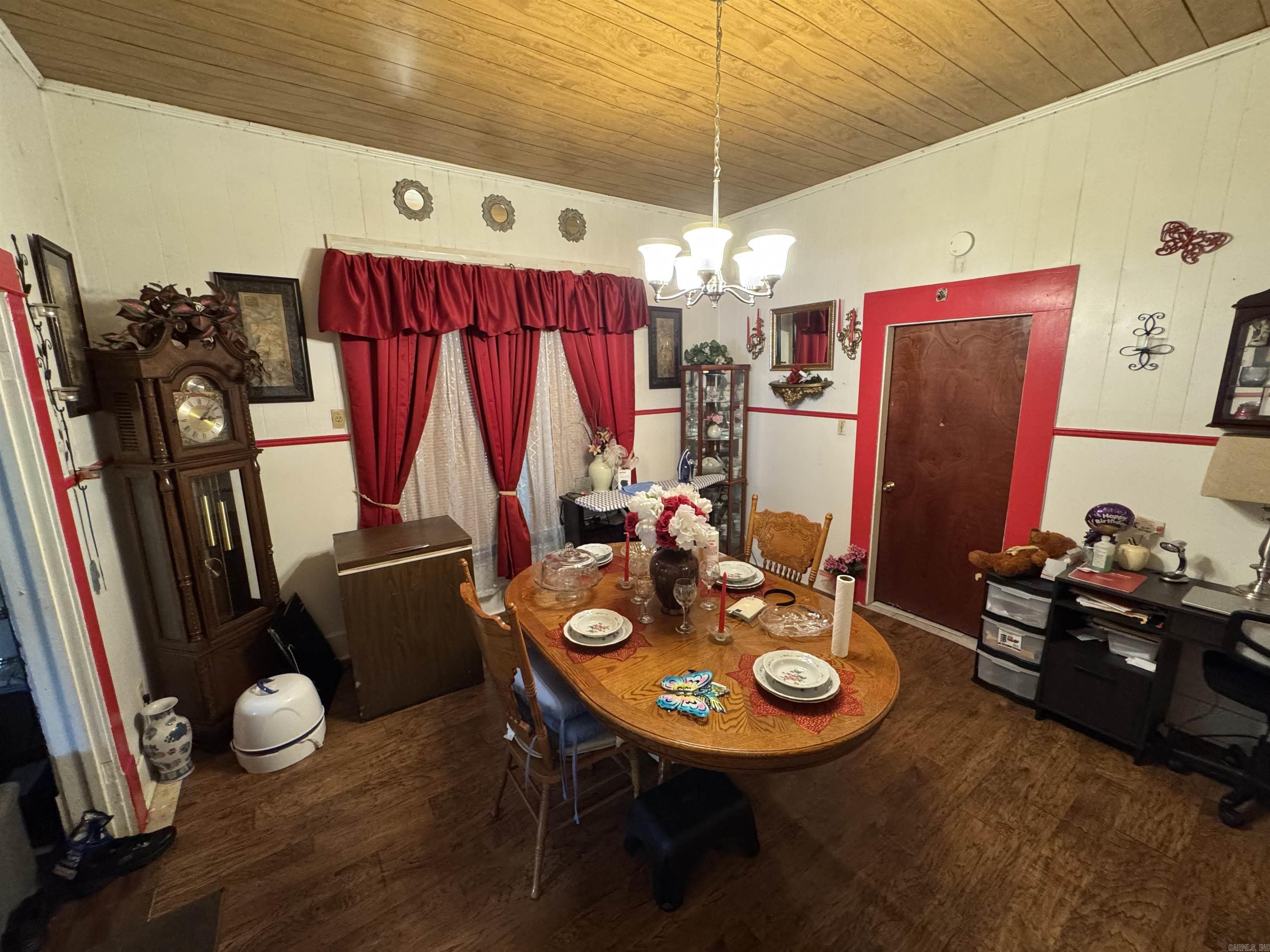 AUSTIN & TAYLOR ADDITION - Residential
