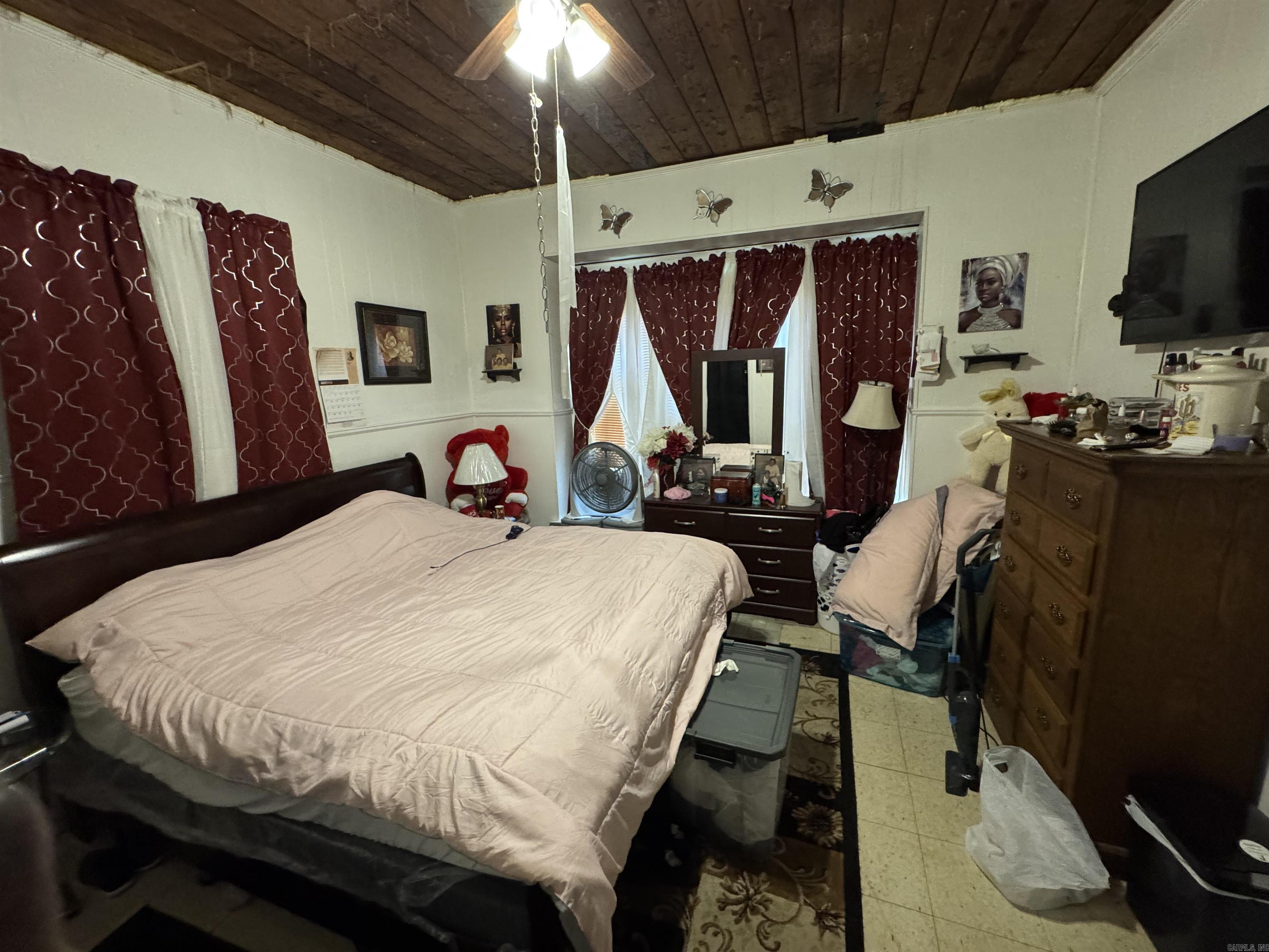 AUSTIN & TAYLOR ADDITION - Residential