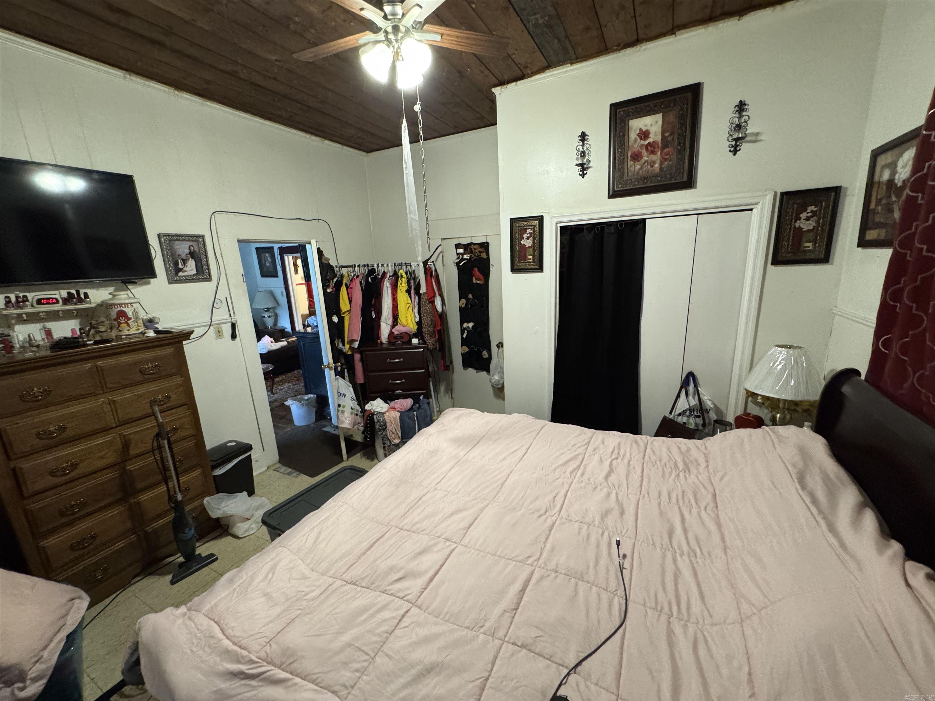 AUSTIN & TAYLOR ADDITION - Residential