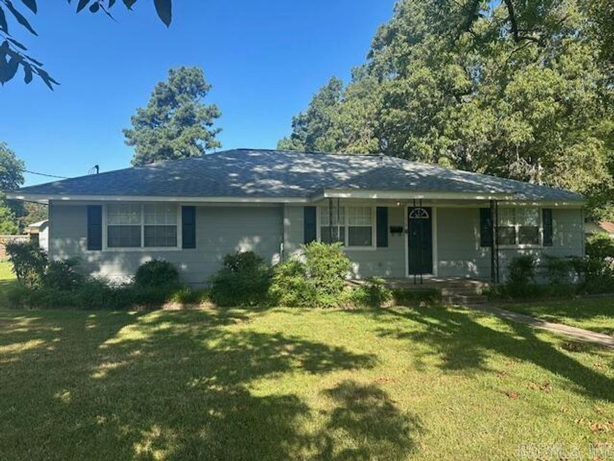 Come see this well-maintained and spacious 3-bedroom 2 bath home with approx. 2,300 sq. ft. Inside, you'll find a dining area with a built-in buffet, a comfortable living room and a cozy den with gas stove. The bonus room is perfect for a home office, playroom or hobby space. A large laundry room and extra storage add to the convenience. There is also a 1 car garage with additional storage, all situated on an oversized corner lot.   Updates include new siding & HVAC (approx. 2 years old), roof approx. 4-5 years old & windows approx. 10 years. Hall bath completely remodeled with stand-up shower, new vanity & tile floor.                       ****THIS HOME IS BEING SOLD AS IS****