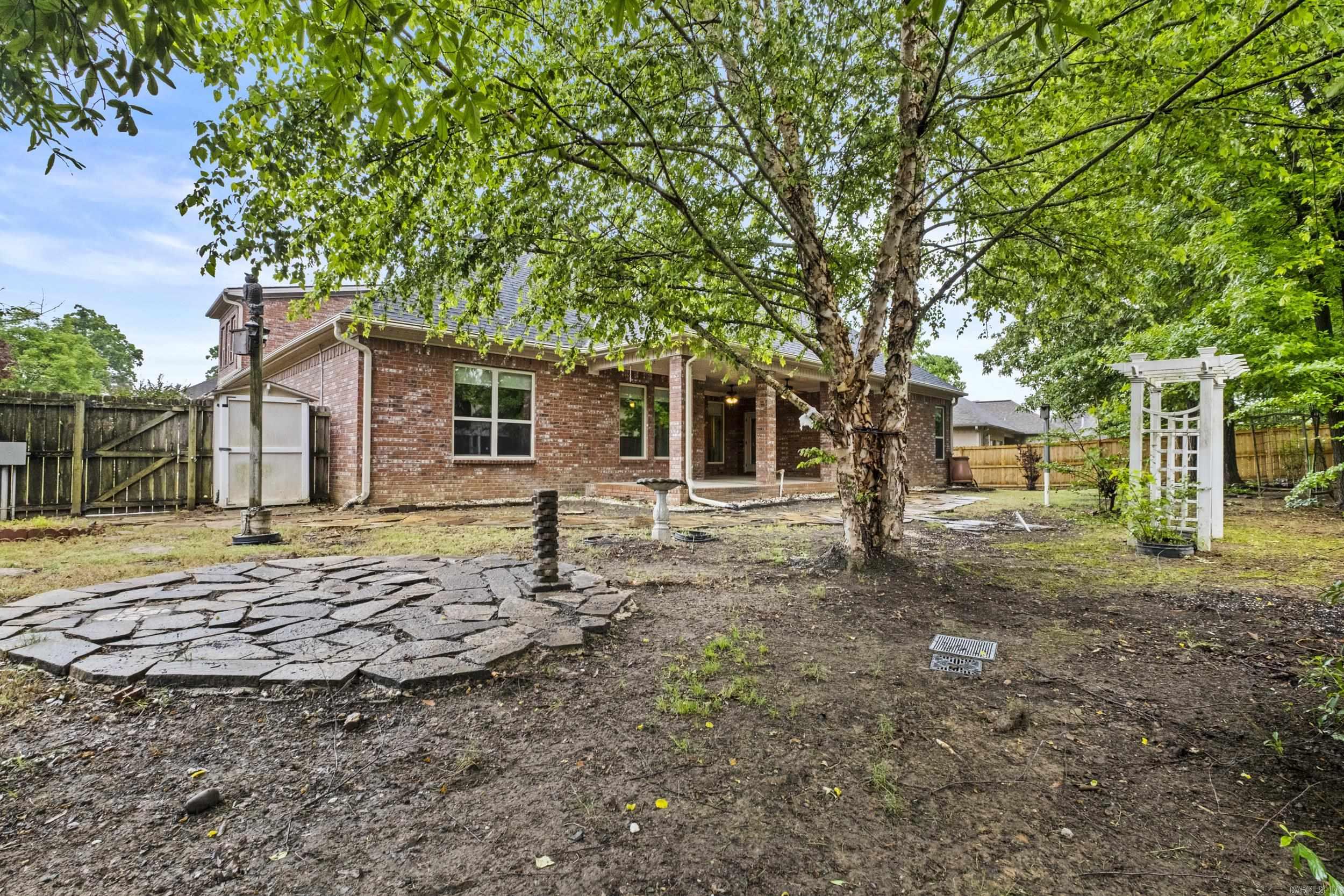MAUMELLE VALLEY ESTATES - Residential