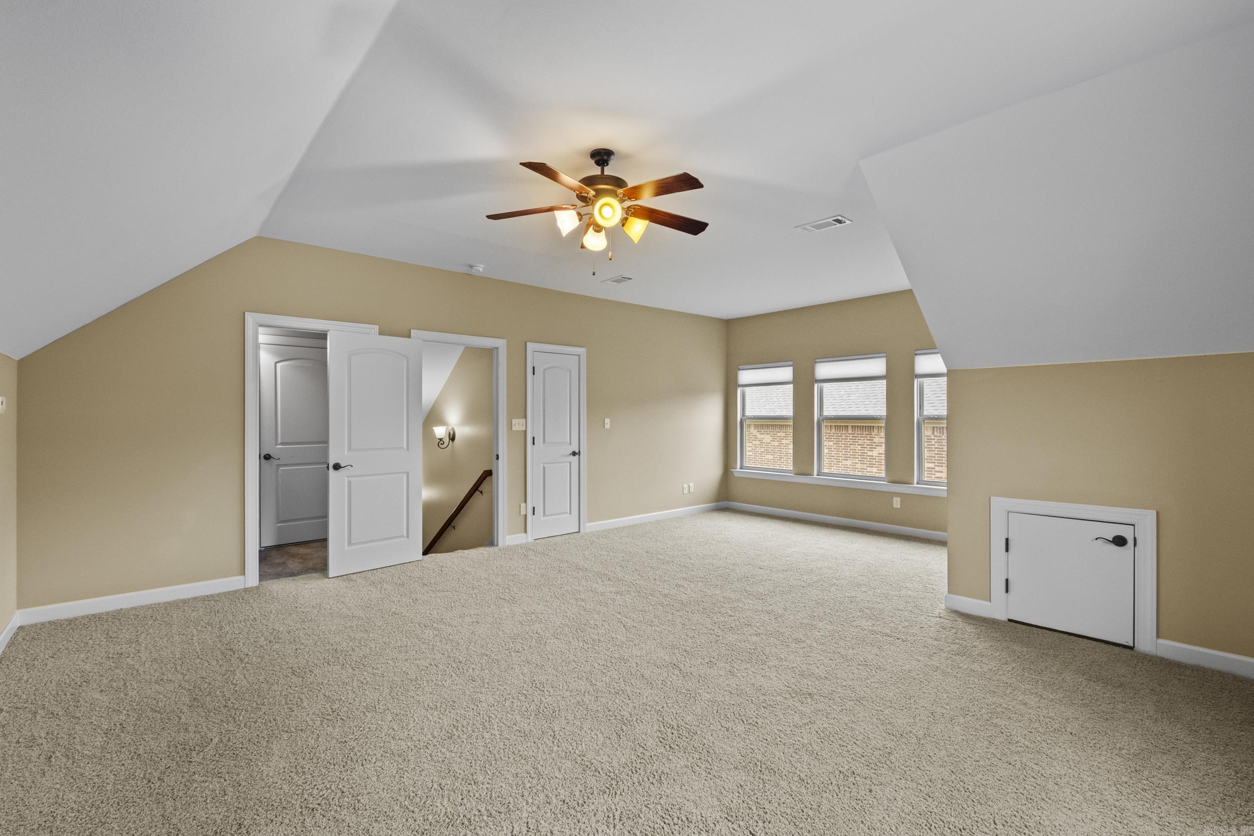 MAUMELLE VALLEY ESTATES - Residential