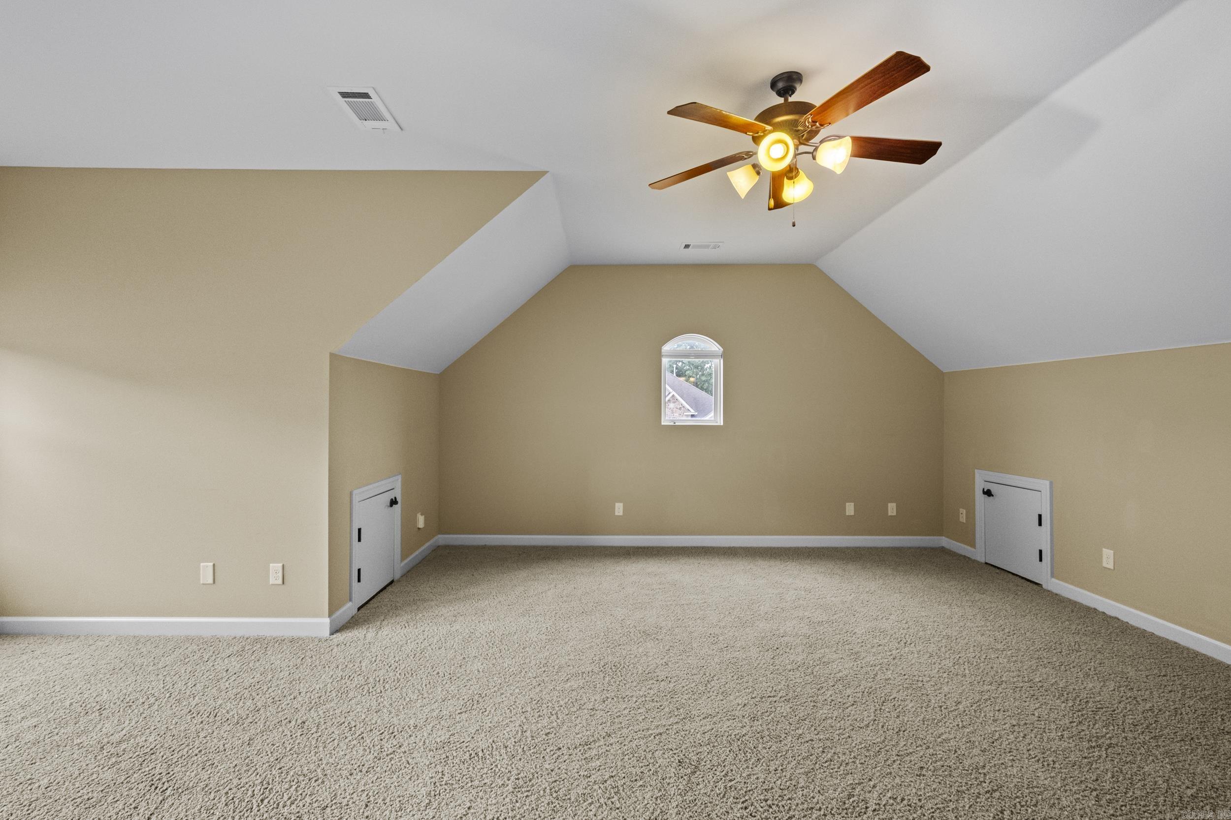 MAUMELLE VALLEY ESTATES - Residential