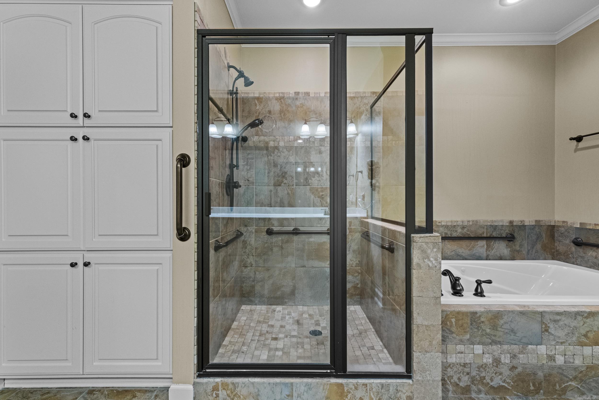 MAUMELLE VALLEY ESTATES - Residential
