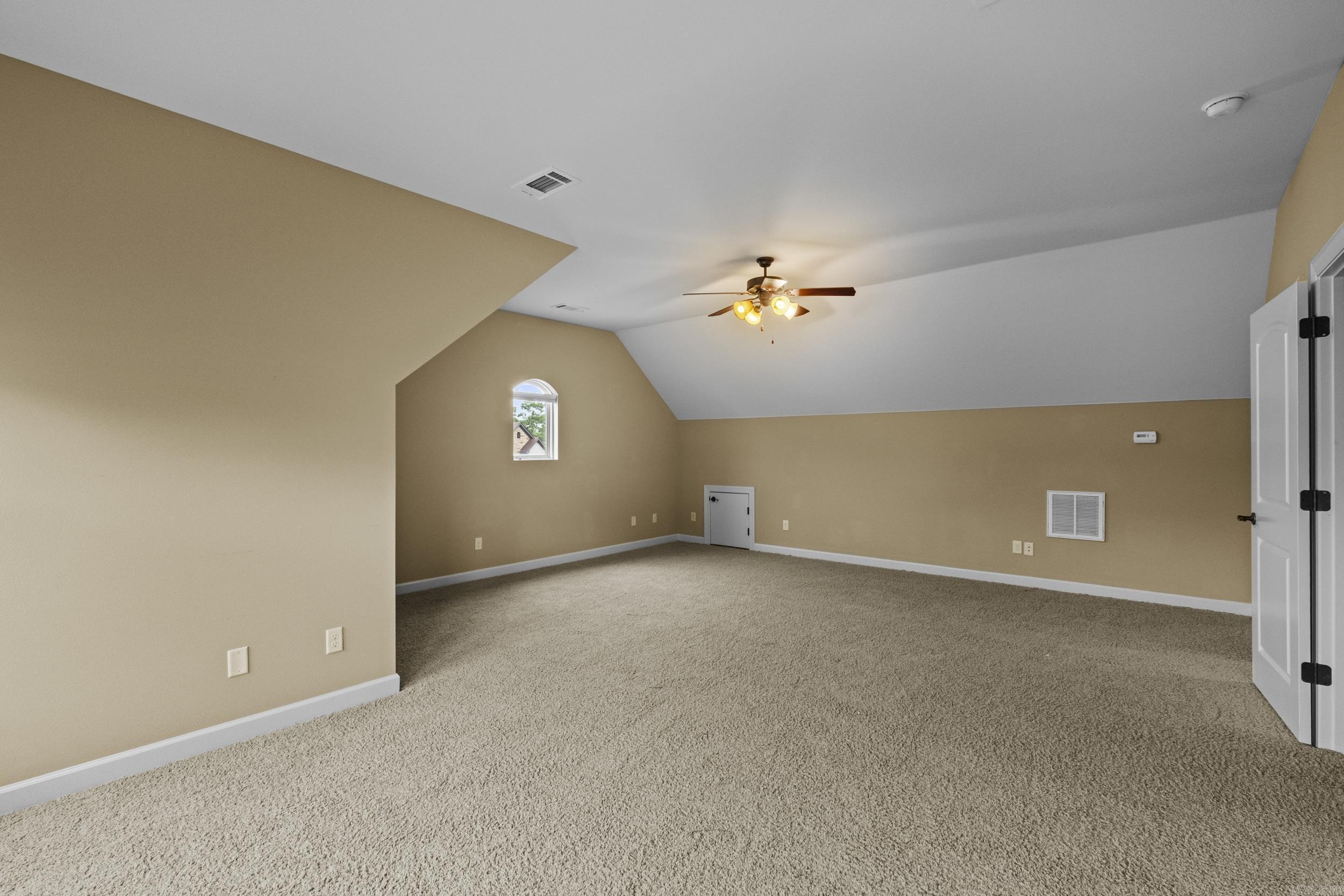 MAUMELLE VALLEY ESTATES - Residential