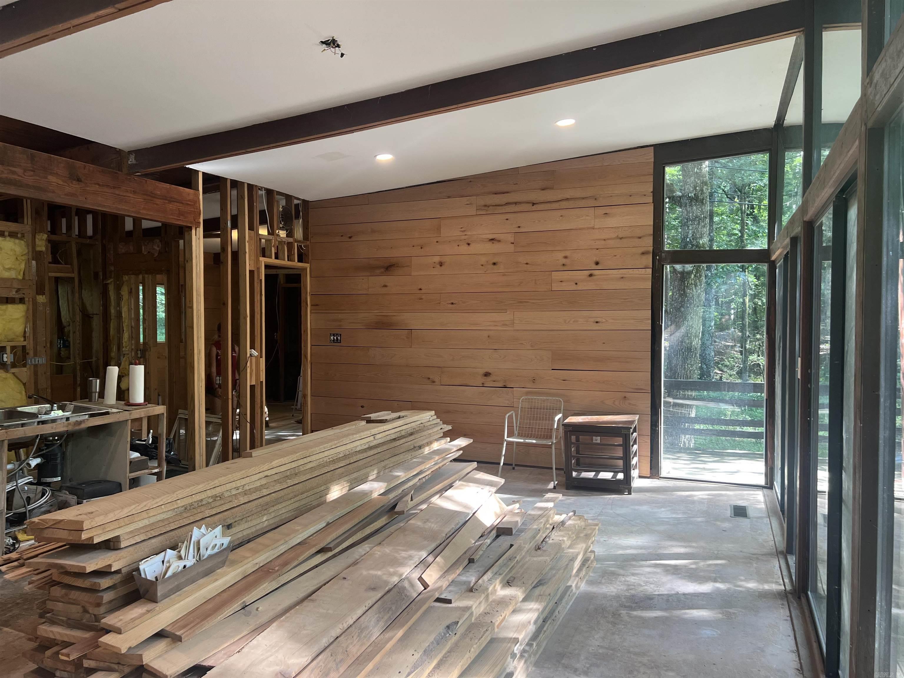 Lake View - Residential