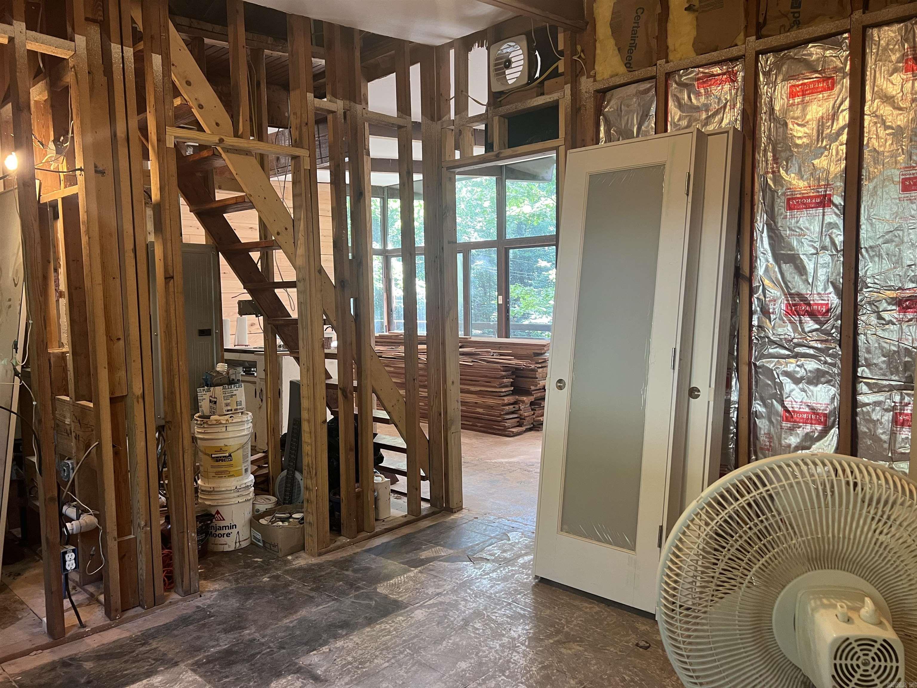 Lake View - Residential