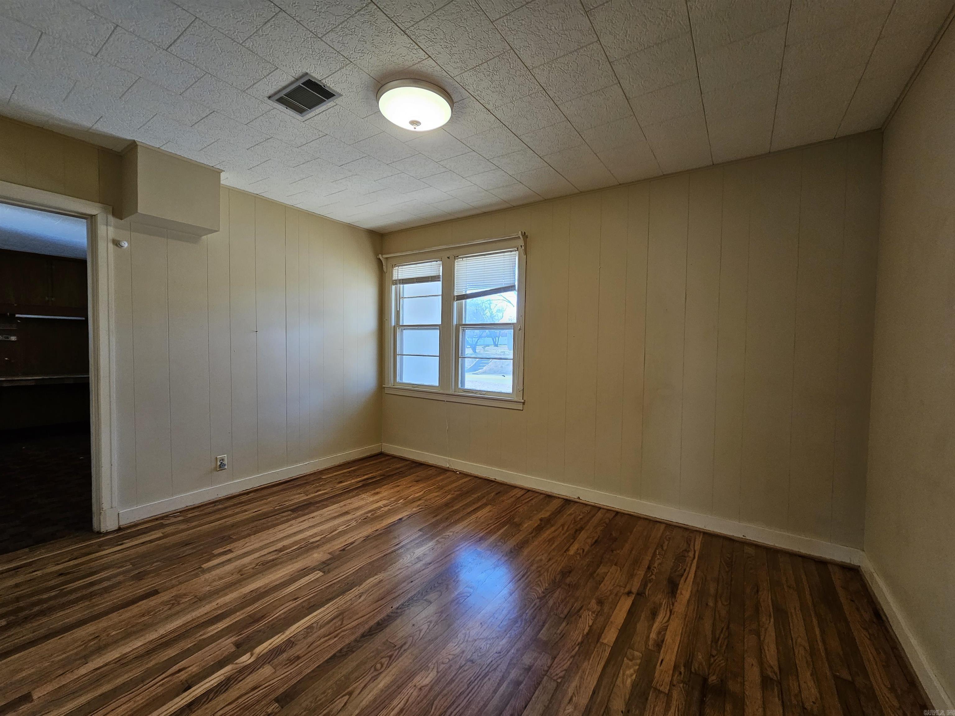 CHRISTIAN COLLEGE - Residential