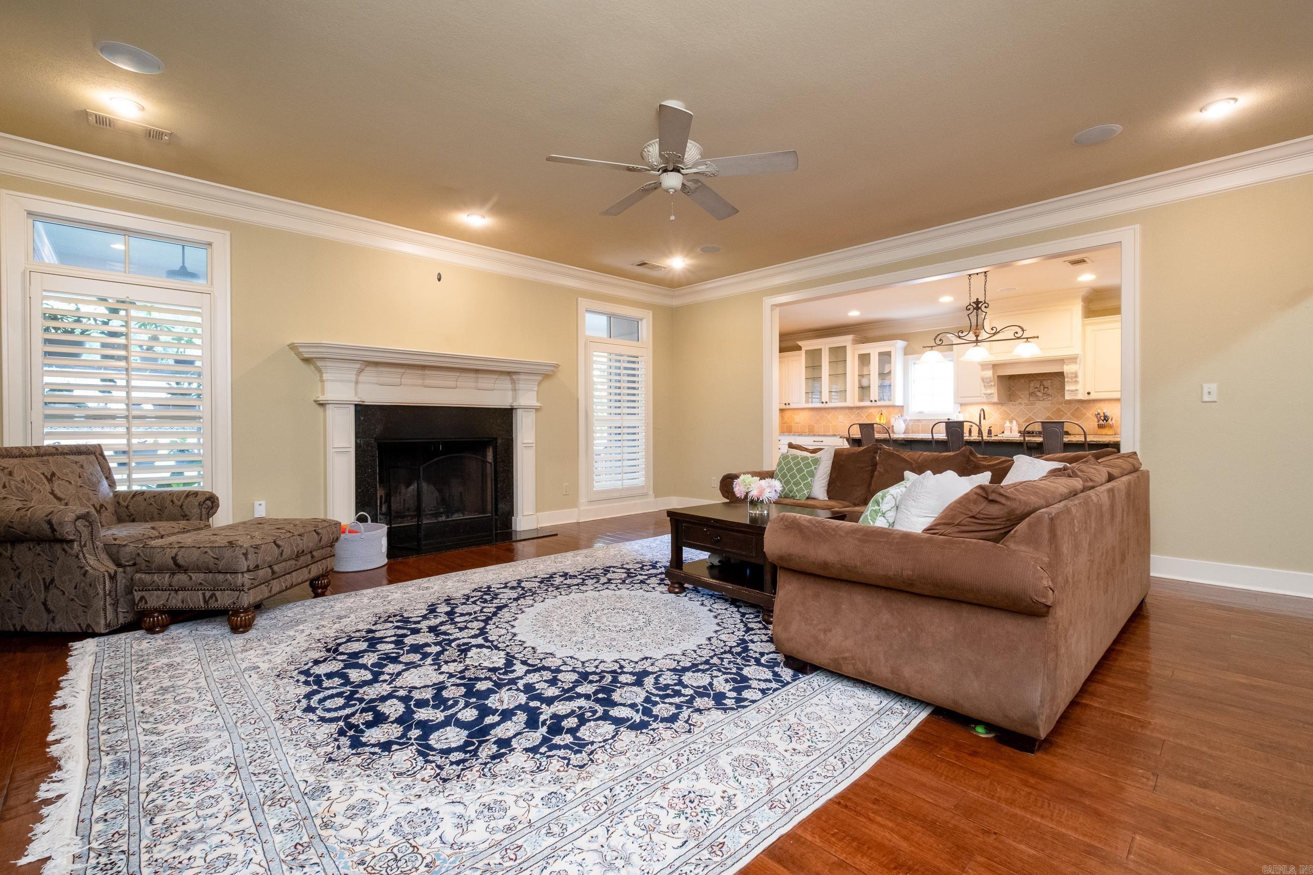 PARK VIEW - Residential